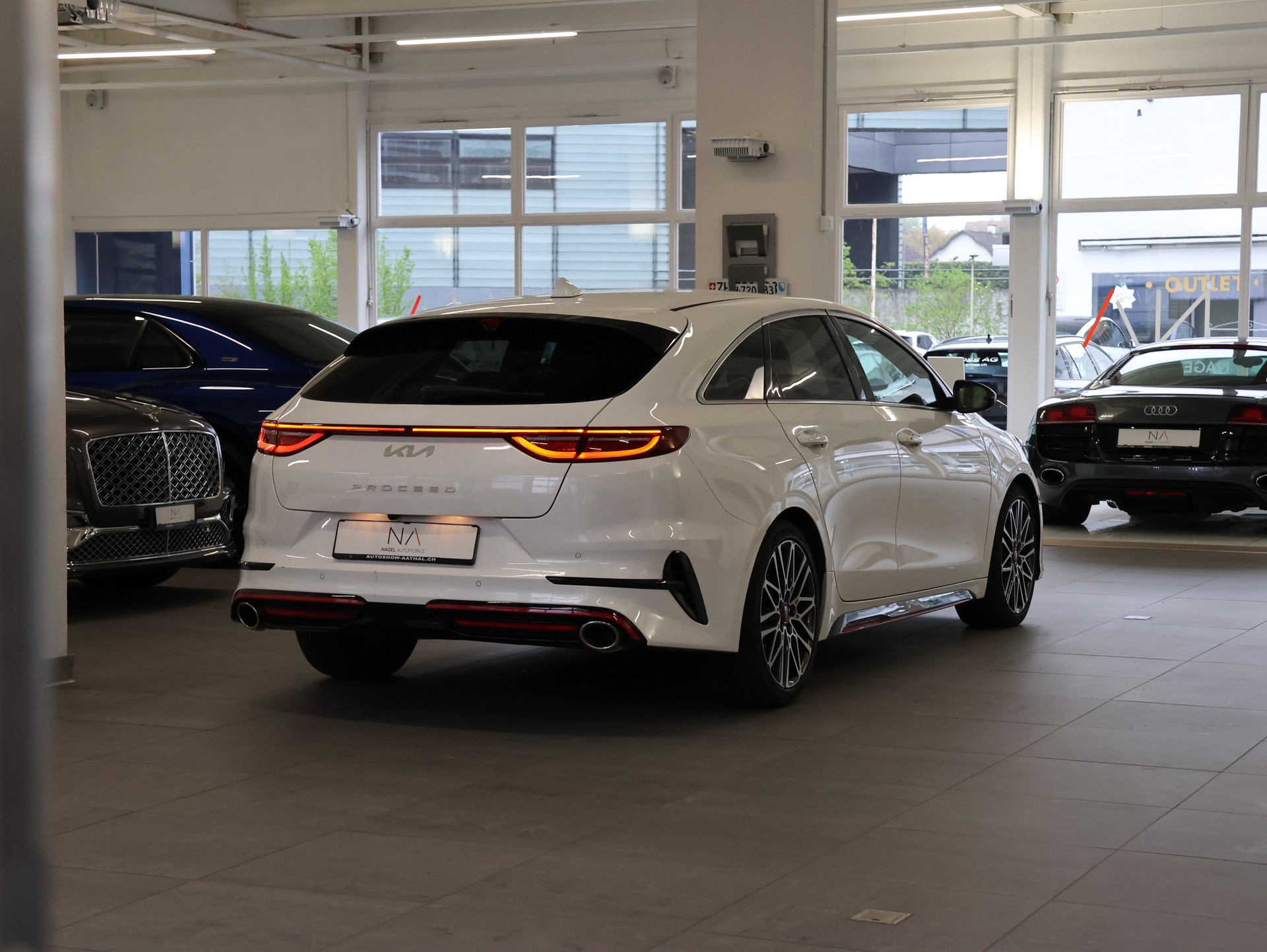 KIA ProCeed 1.6 T-GDi GT DCT *JBL Anlage * *Rückfahrkamera* *Memory Packet*-image-12