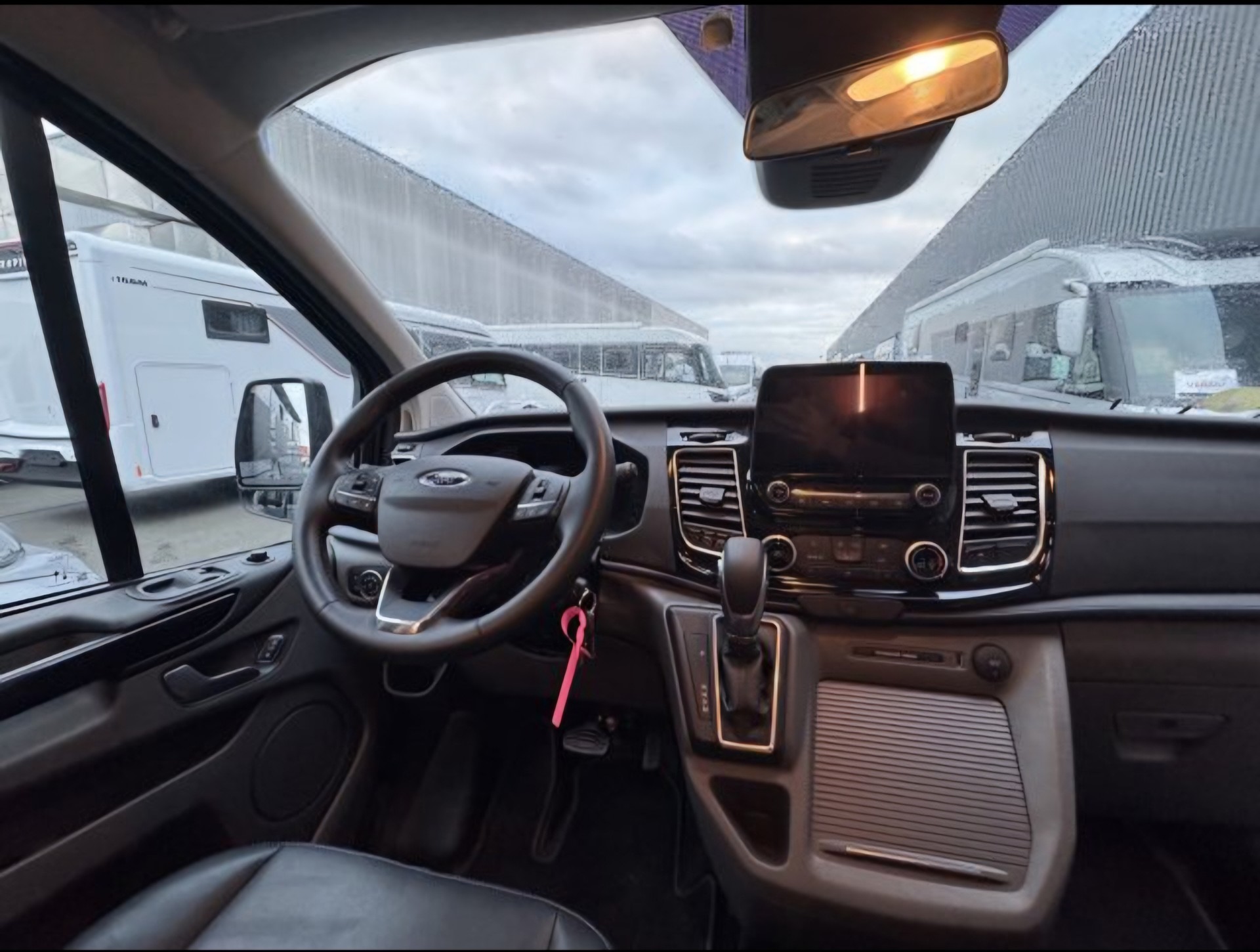 FORD Transit Custom Plus 340 L2H1 Active A-image-1