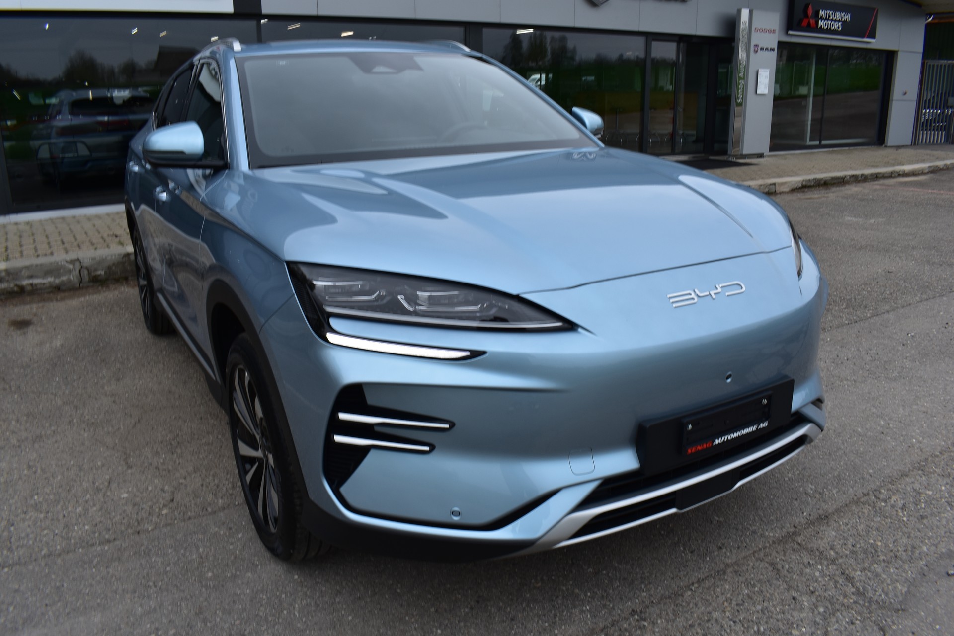 BYD Seal U DM-i Design AWD-image-3