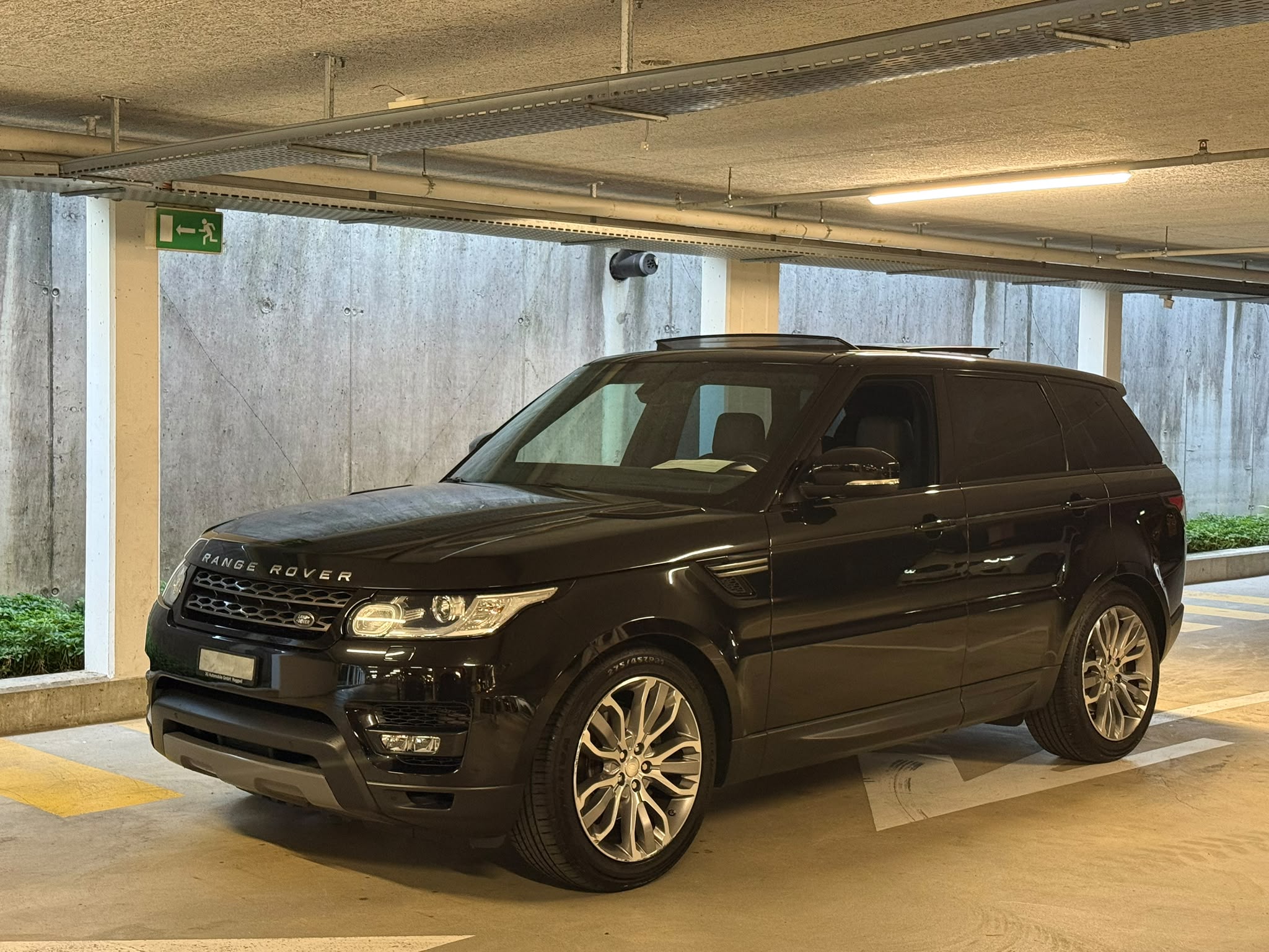 Car photo