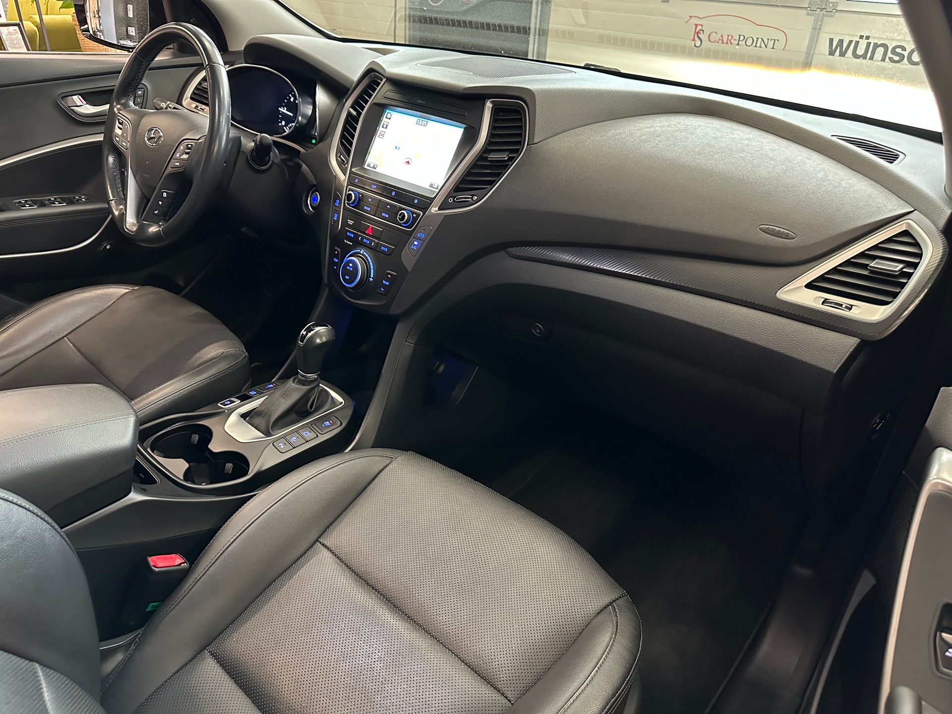 HYUNDAI Santa Fe 2.2 CRDI Vertex 4WD Automatic-image-19