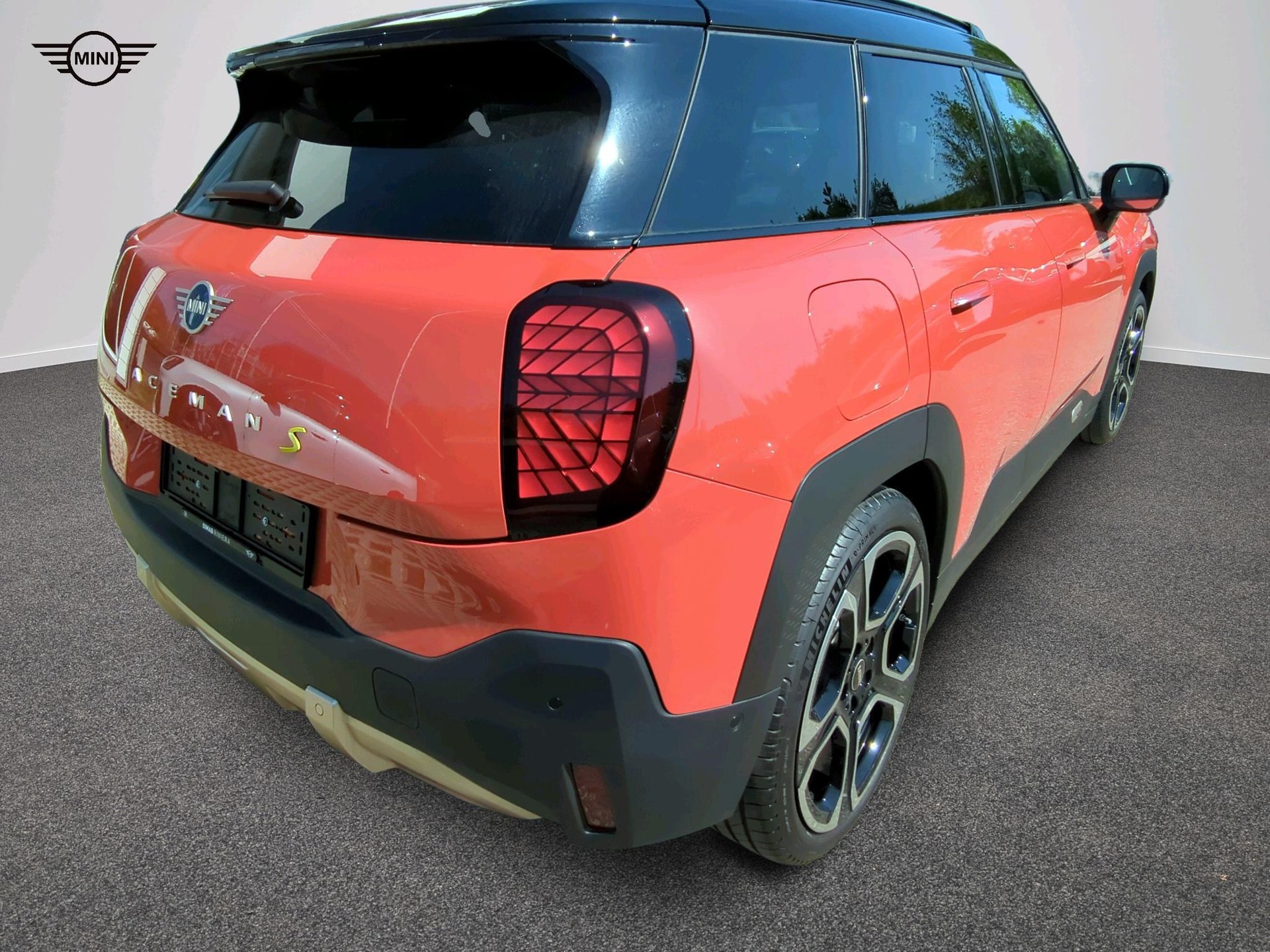 MINI Aceman SE-image-3