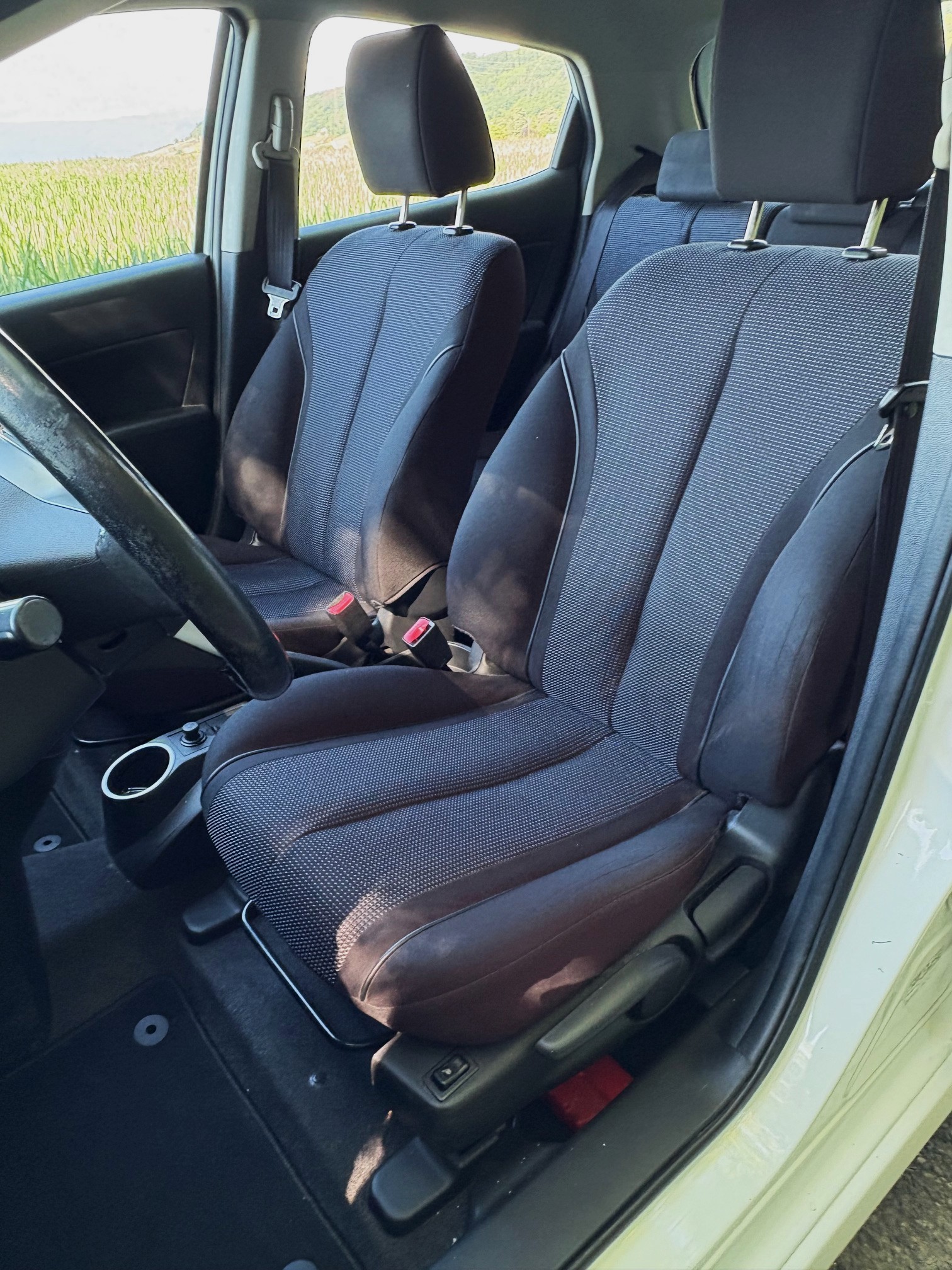 MAZDA 2 1.5i 16V Sport-image-10