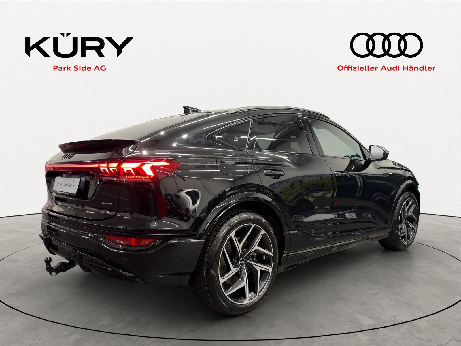 AUDI Q6 Sportback e-tron Quattro 428PS-image-3