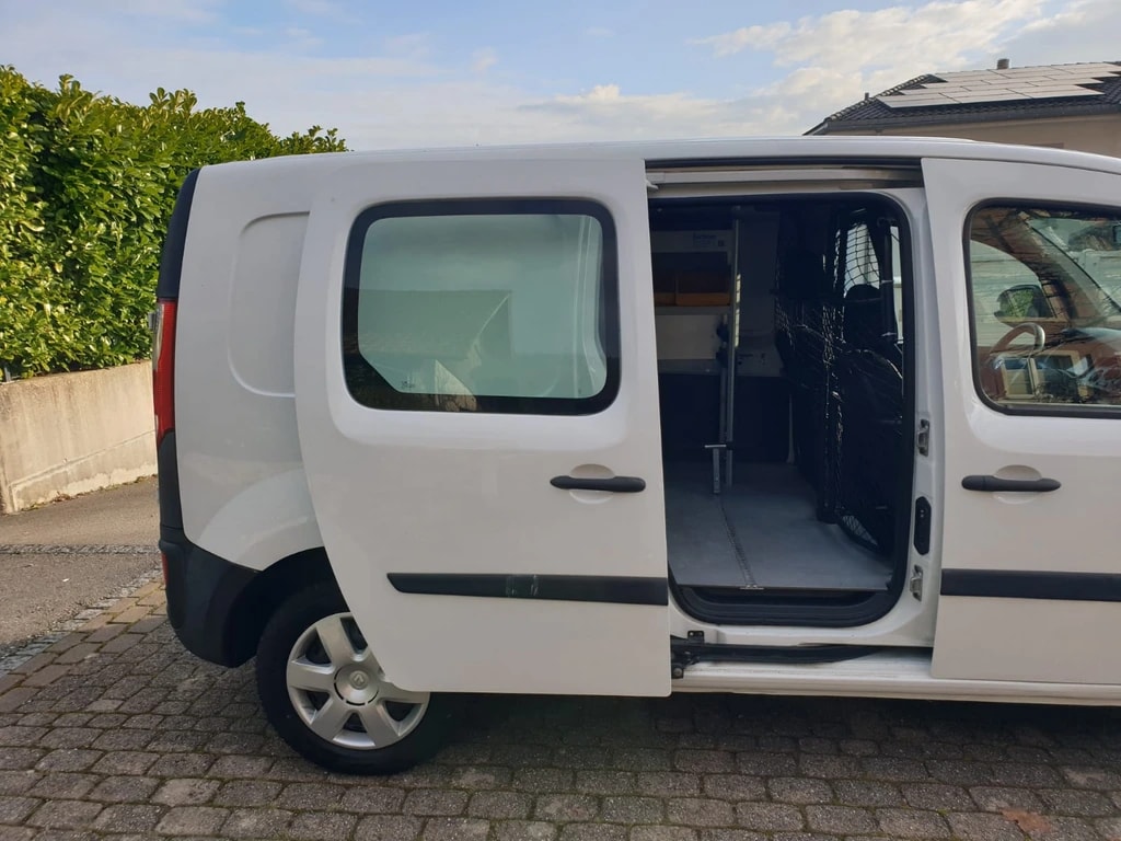 RENAULT Kangoo Maxi dCi 90 ENERGY Business 2 Pl./2 pl. ** Klimaanlage ** 2-Plätzer ** PDC ** Tempomat ** Frisch Ab MFK & Service **-image-7