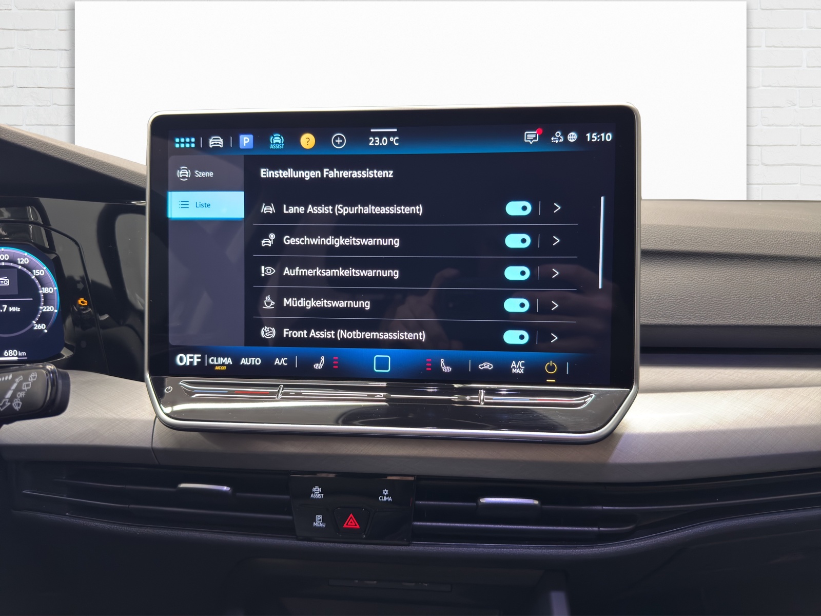 VW Golf VIII 1.5 eTSI Value DSG-image-8