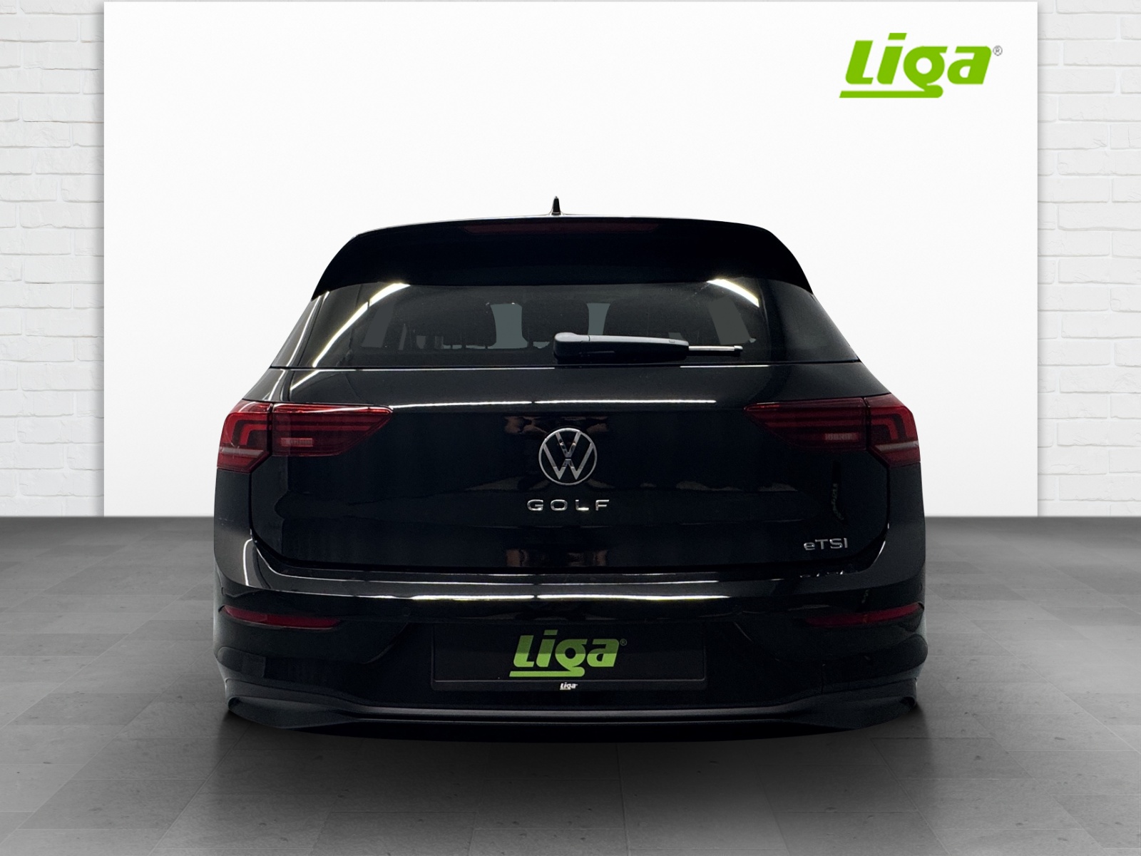 VW Golf VIII 1.5 eTSI Value DSG-image-4