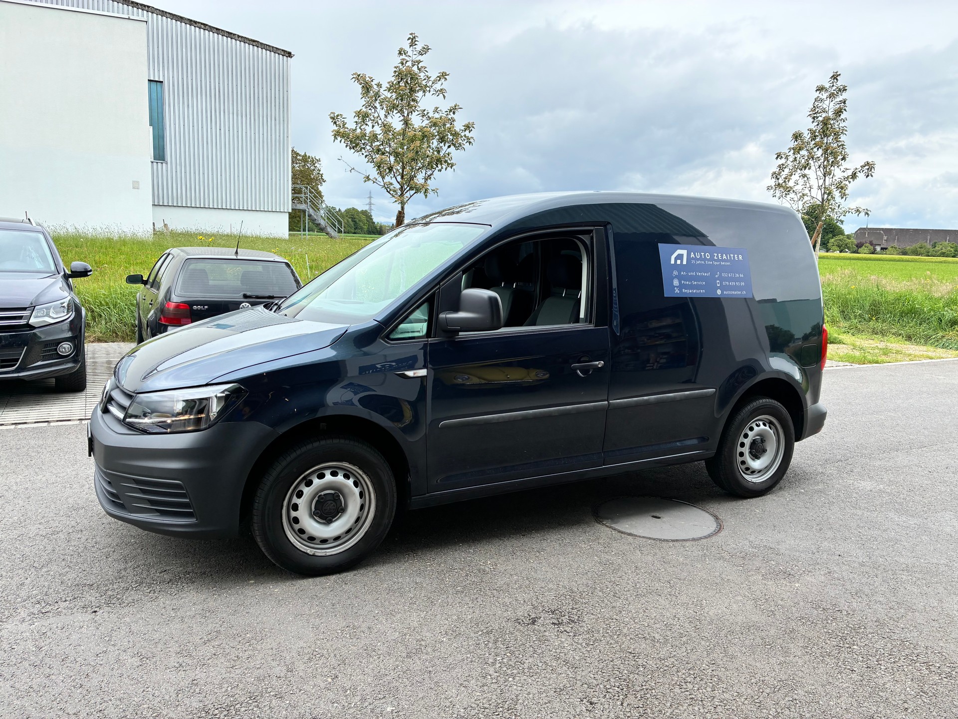 VW Caddy 1.2 TSI BlueMotion Technology-image-4