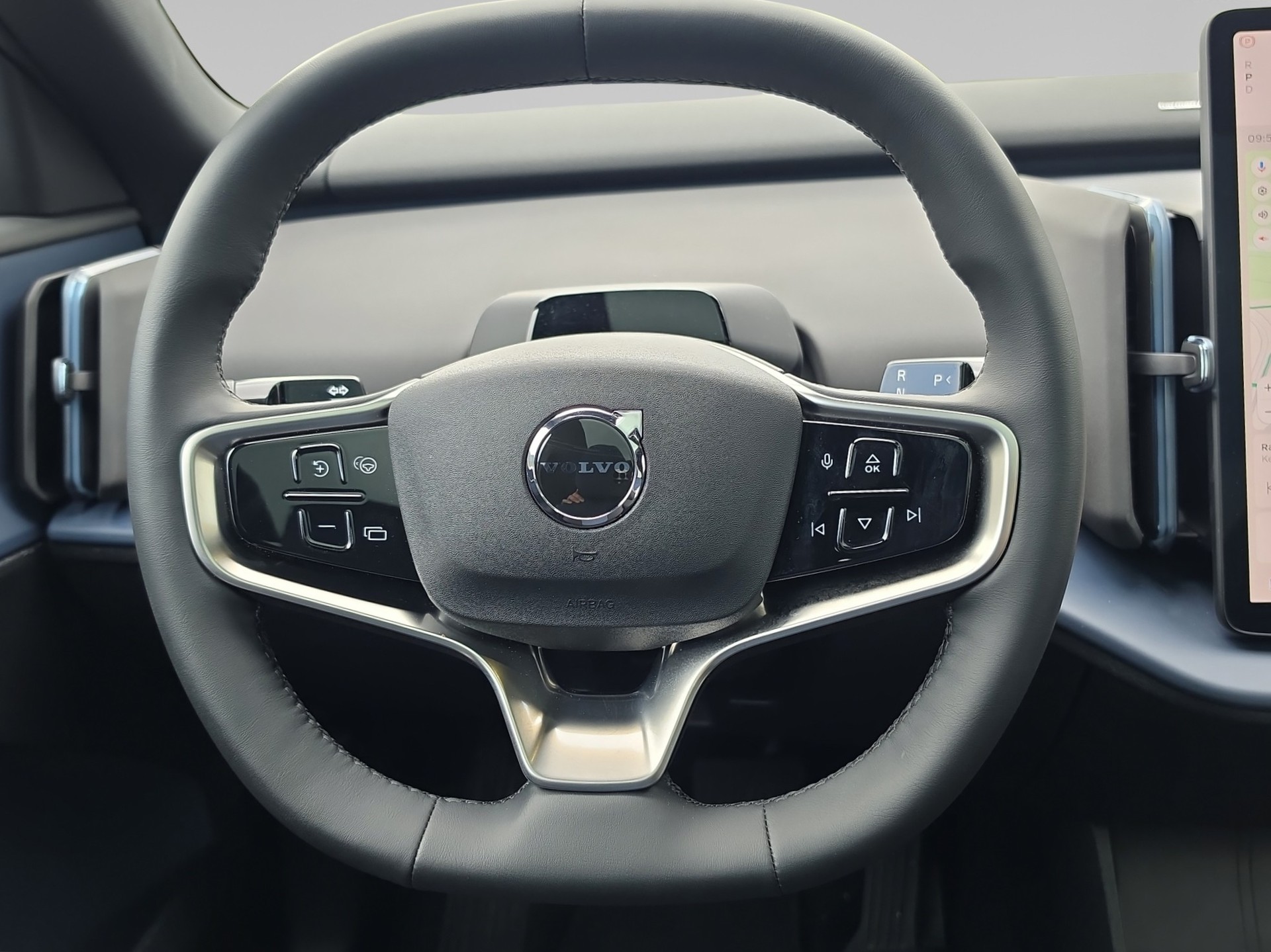 VOLVO EX30 E60 Twin Ultra Performance AWD-image-11