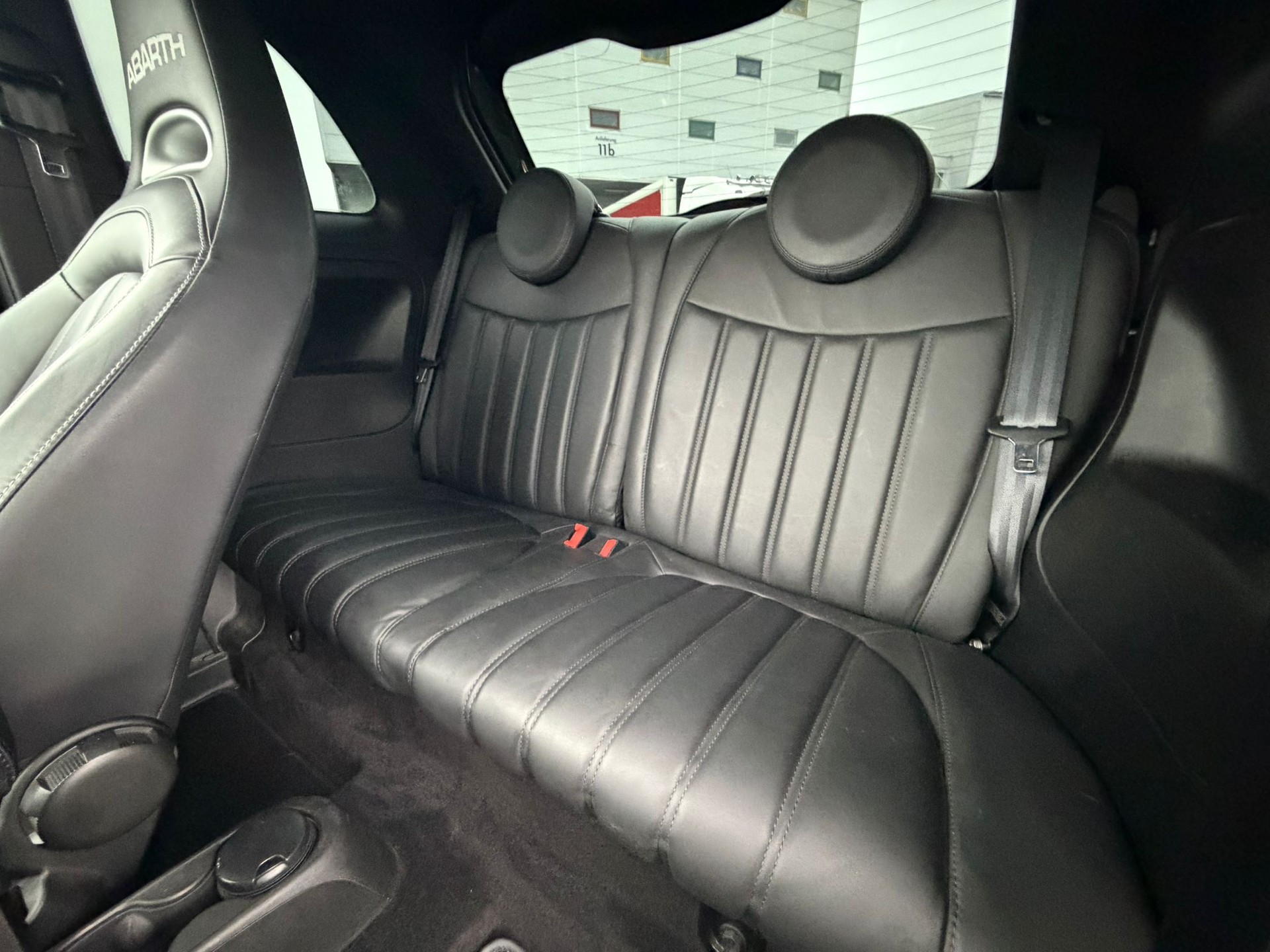 FIAT 595 1.4 16V Turbo Abarth Competizione Dualogic Selenia Edition ( 2/3 )-image-6