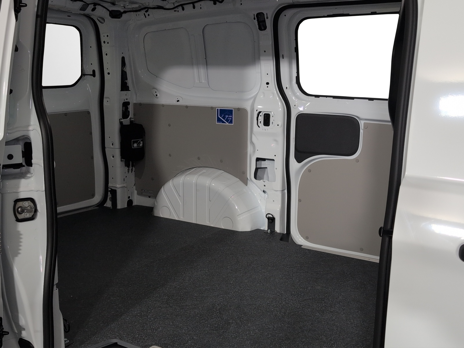 VW Transporter 2.0 TDI Automat-image-7