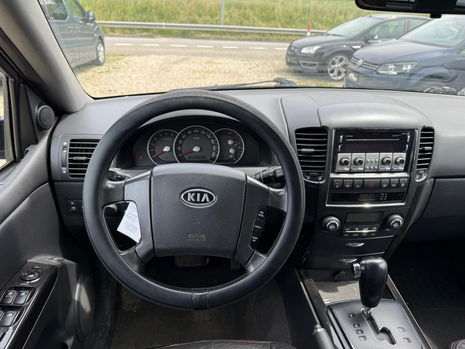 KIA Sorento 2.5 CRDI Trend-image-7