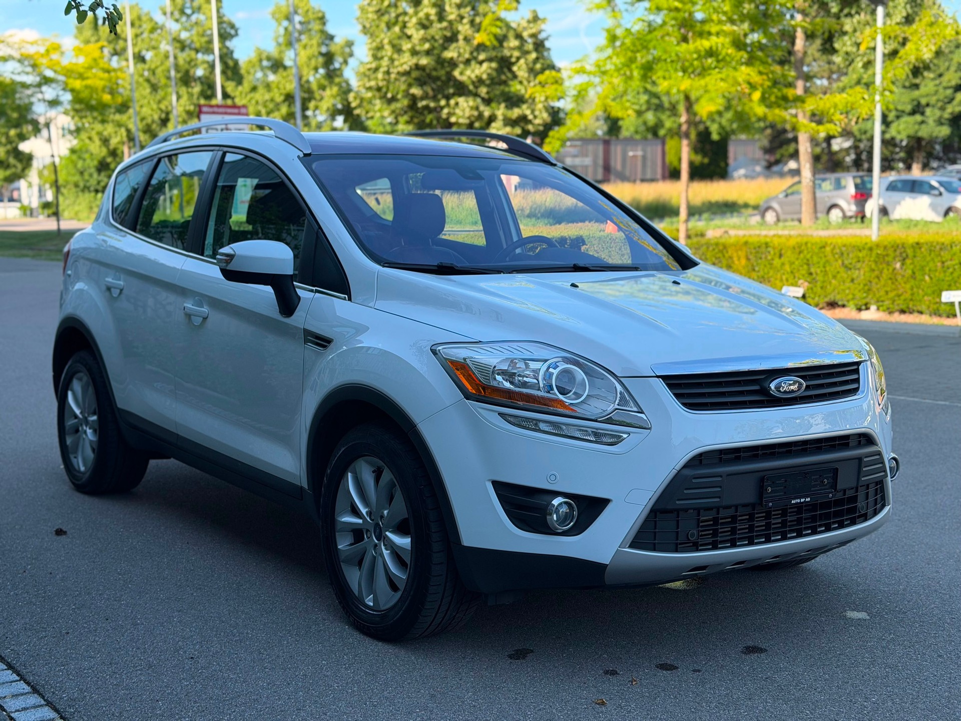 FORD Kuga 2.0 TDCi Titanium 4WD PowerShift-image-1