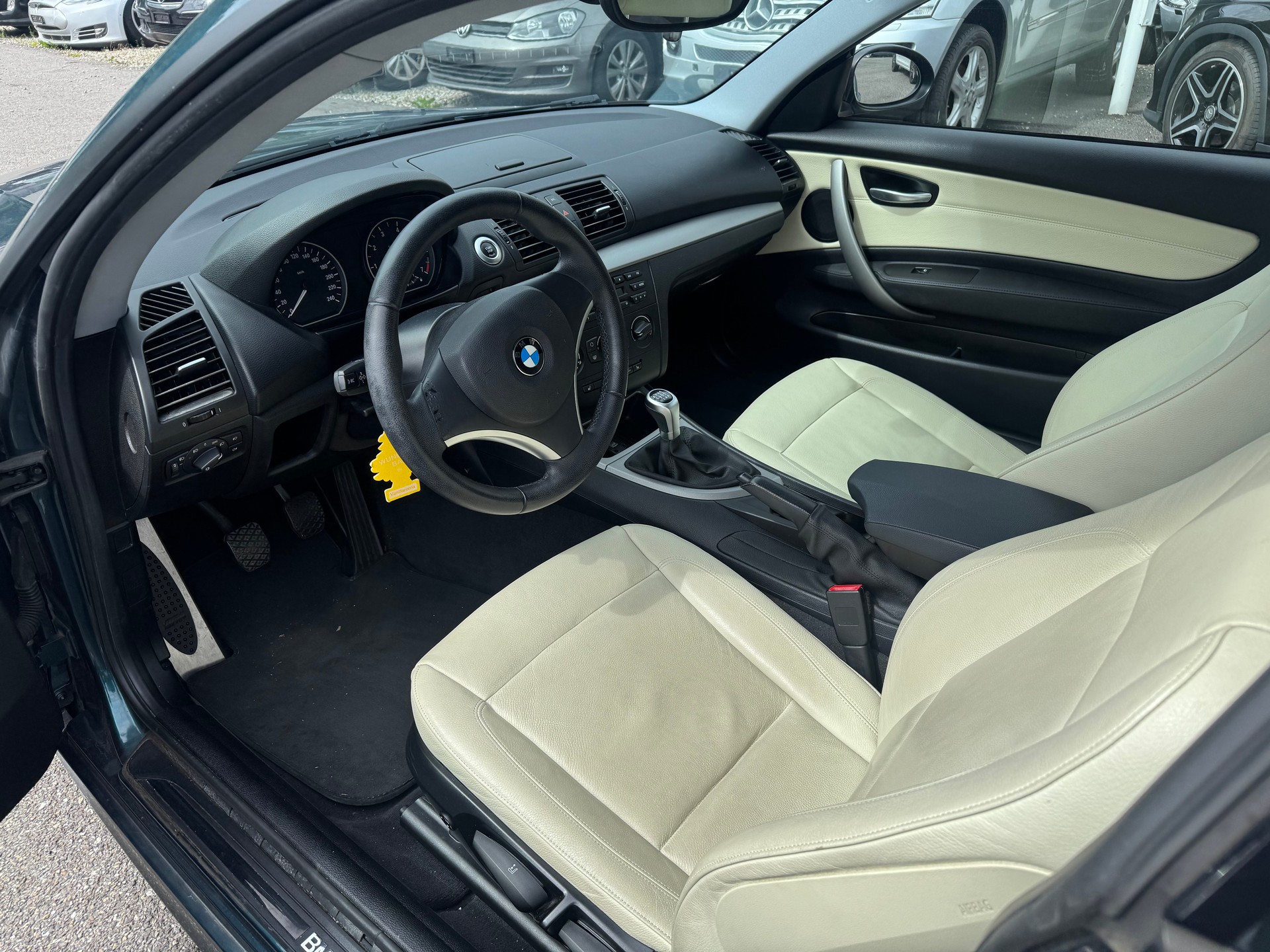 BMW 116-image-8