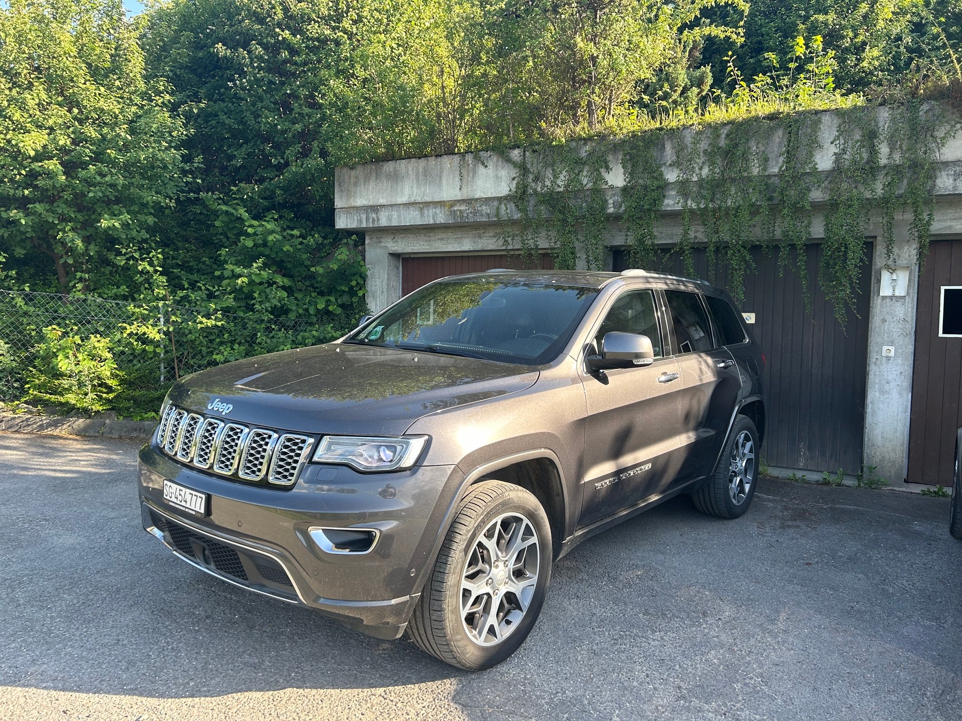 JEEP 3.0 CRD 250 Overland-image-0