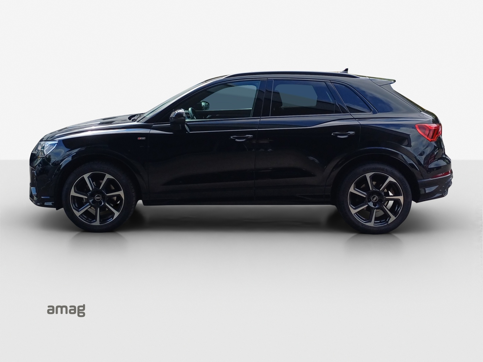 AUDI Q3 35 TFSI S line Attraction S-tronic-image-1