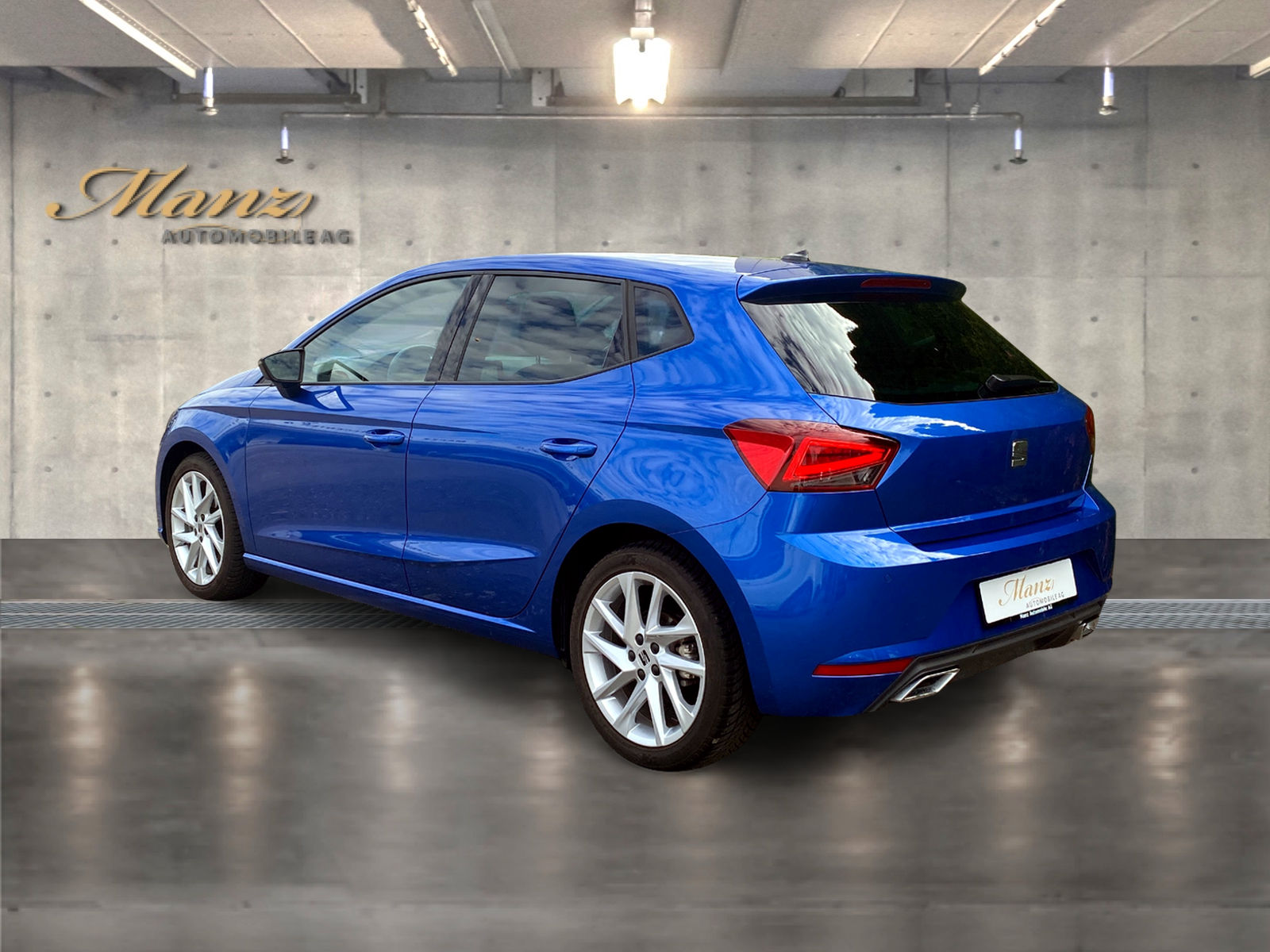 SEAT Ibiza 1.0 EcoTSI 110PS FR DSG Top-Ausstattung **Saphirblau-Metallic**-image-2