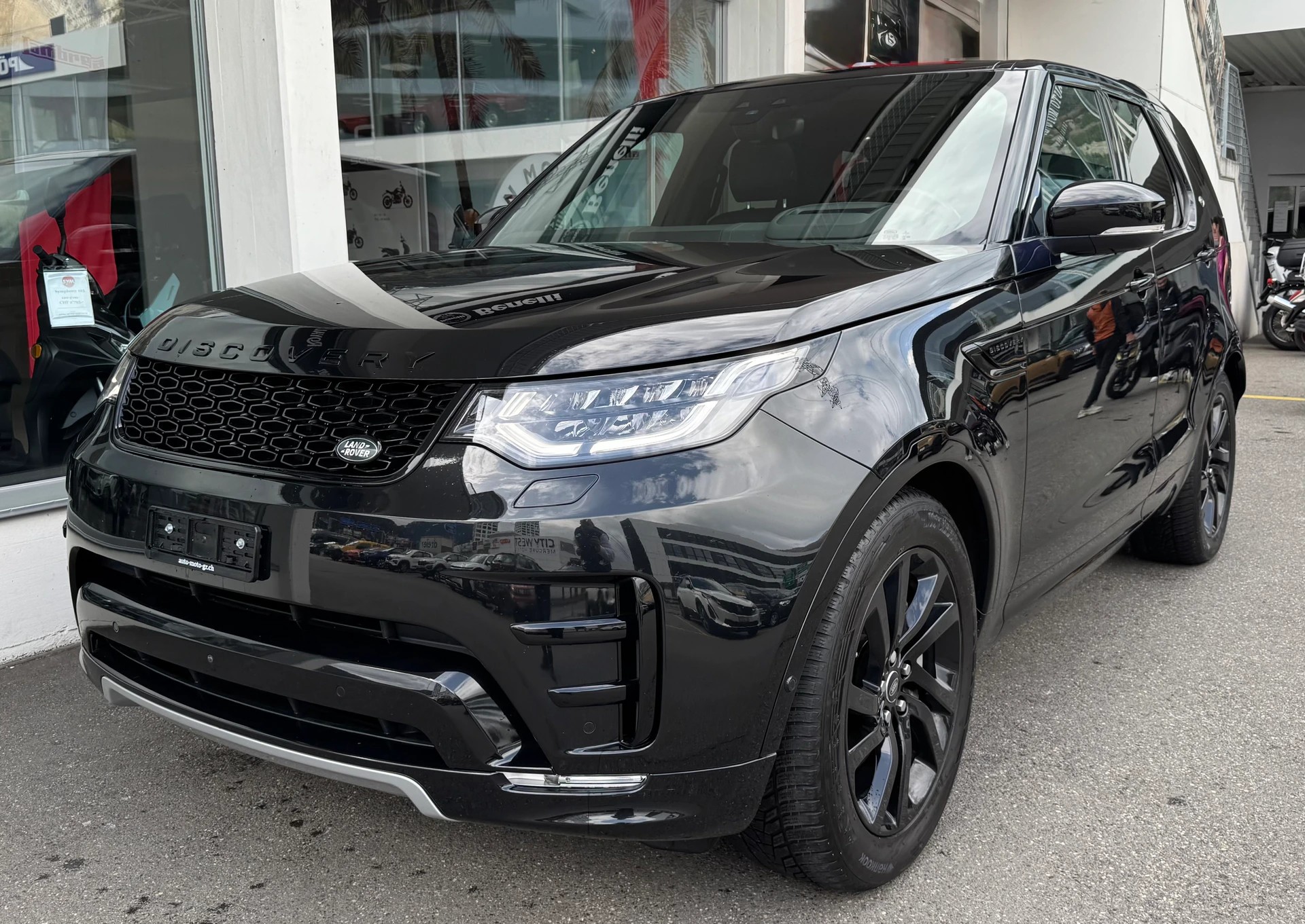 LAND ROVER Discovery 3.0 SDV6 Landmark Edition 7-Plätzer-image-5