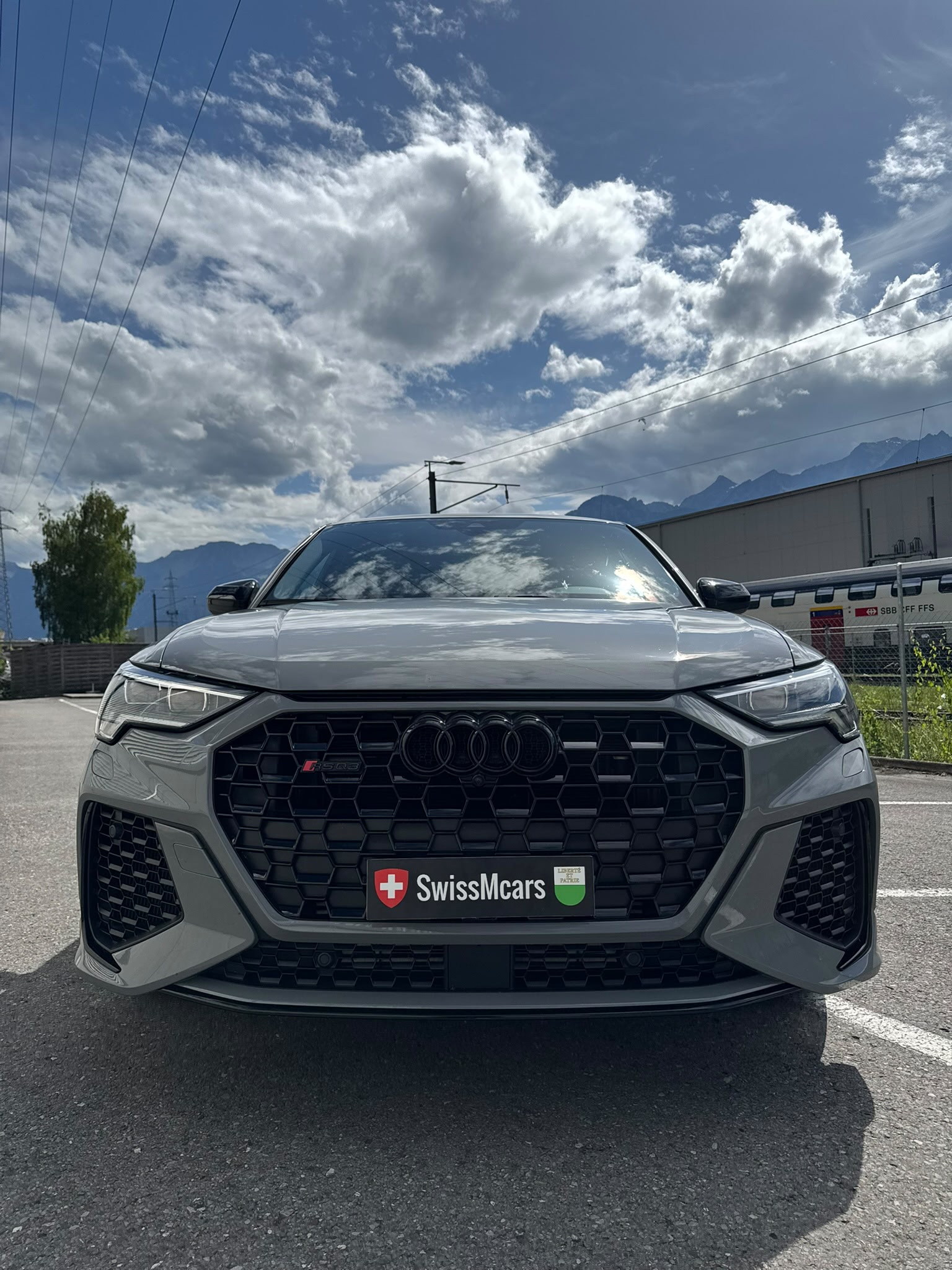 AUDI RS Q3 Sportback quattro S tronic-image-5