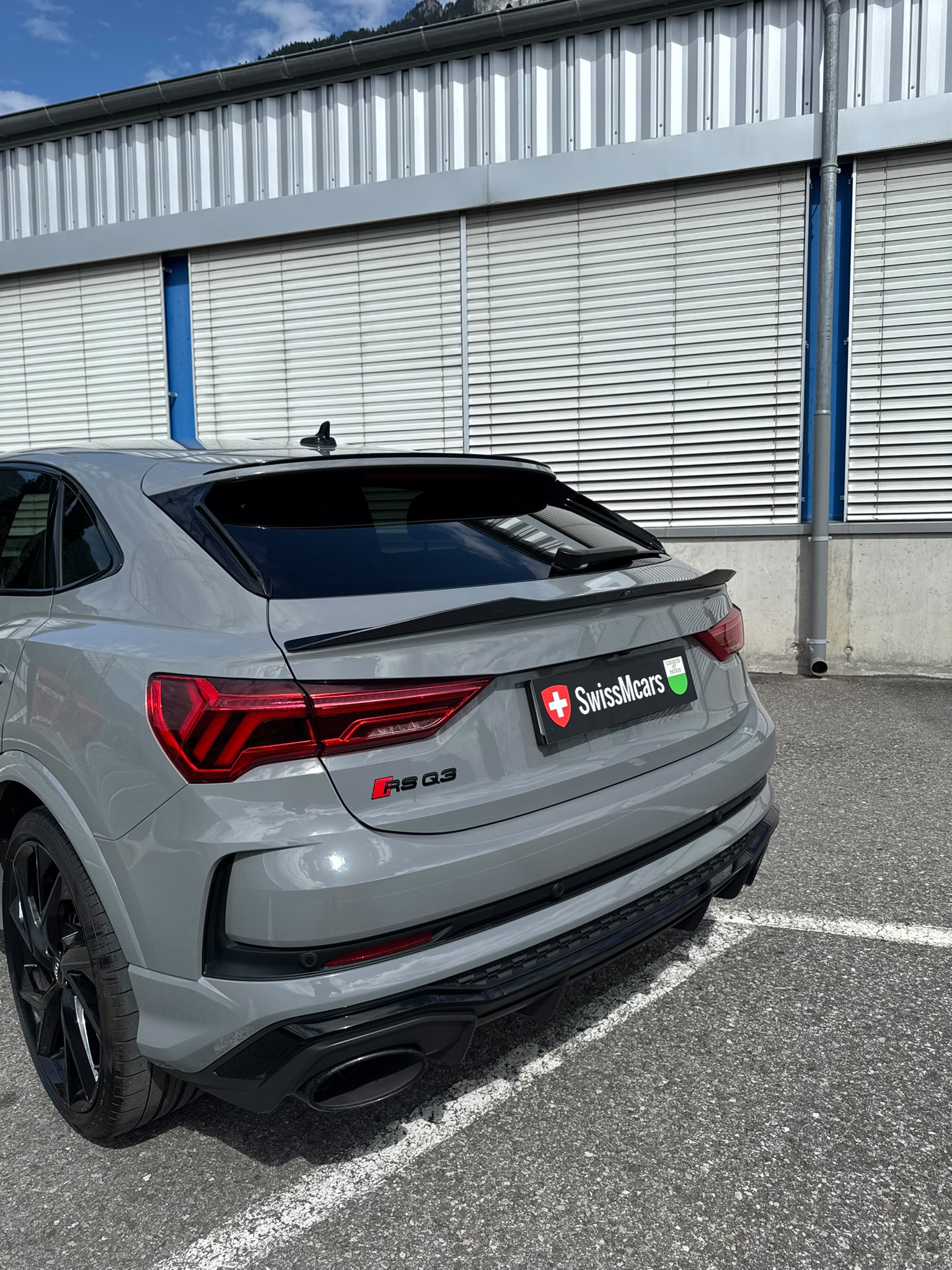 AUDI RS Q3 Sportback quattro S tronic-image-7