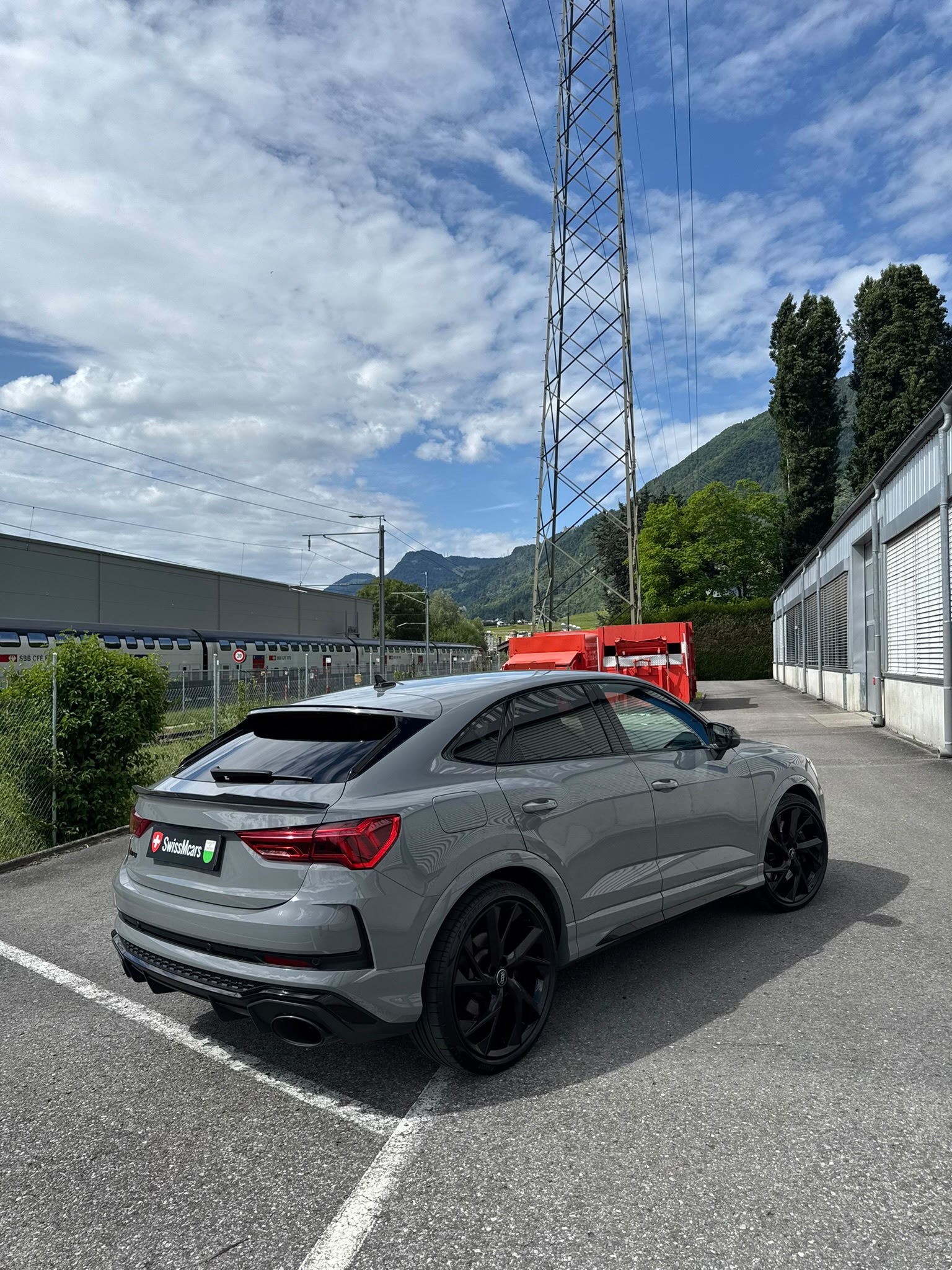 AUDI RS Q3 Sportback quattro S tronic-image-21