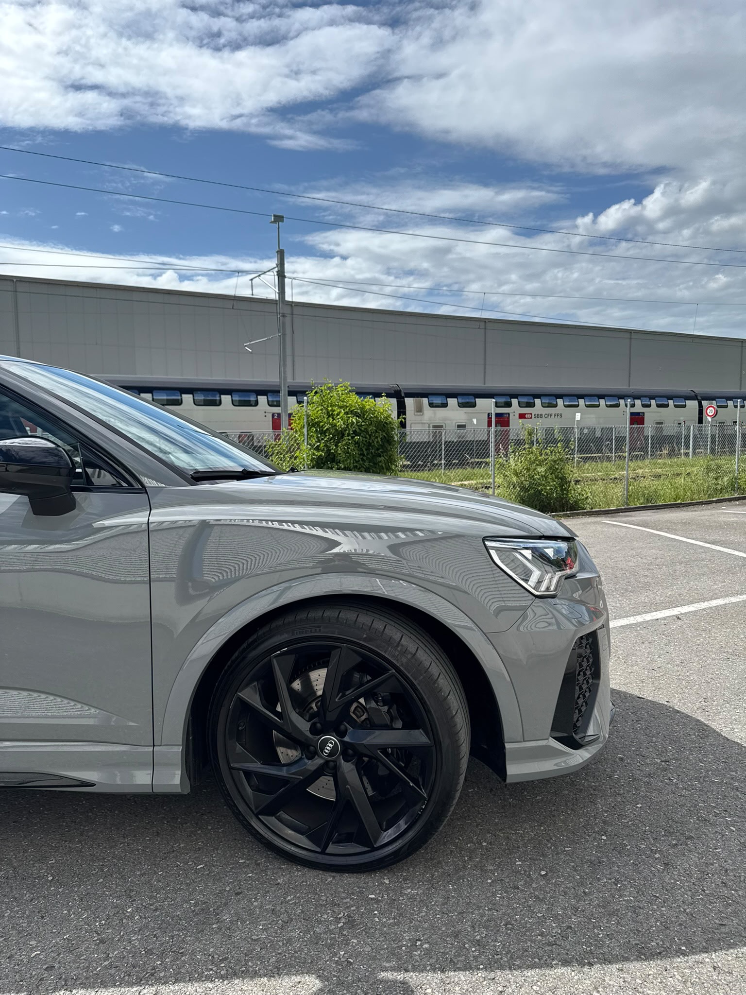 AUDI RS Q3 Sportback quattro S tronic-image-12