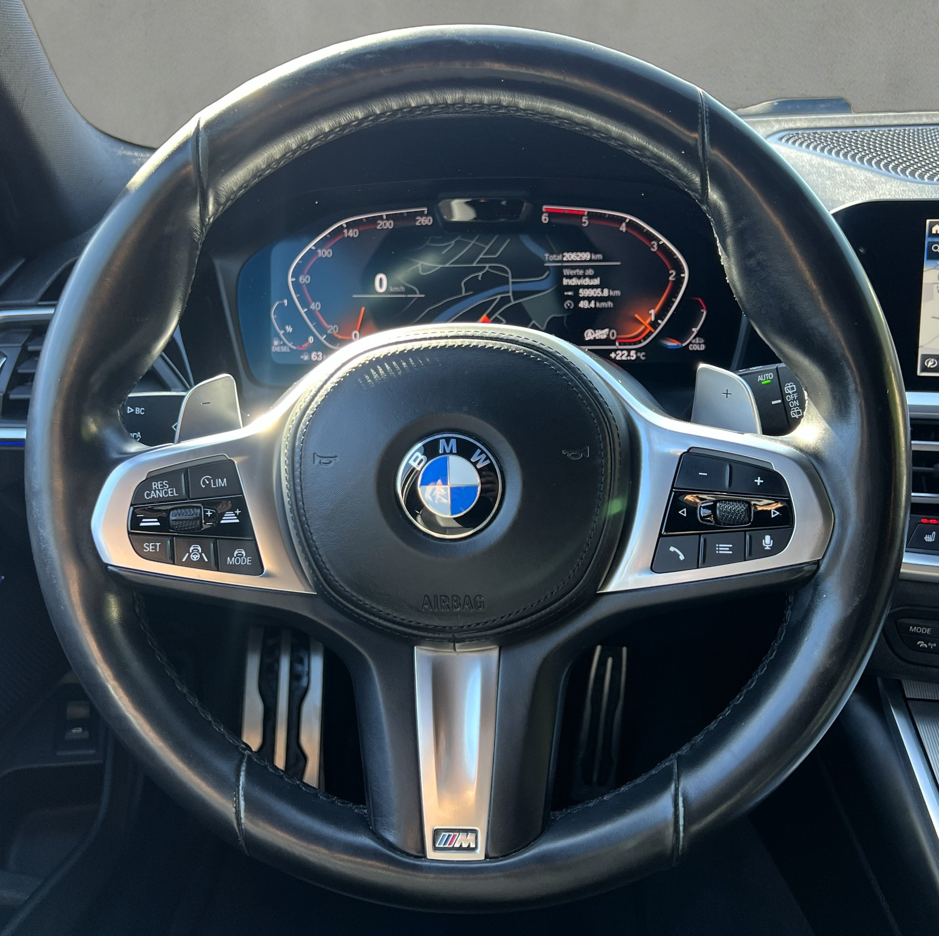 BMW 320d xDrive 48V Touring M Sport Steptronic-image-23
