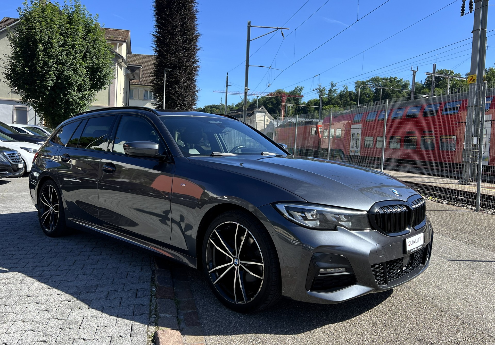 BMW 320d xDrive 48V Touring M Sport Steptronic-image-6