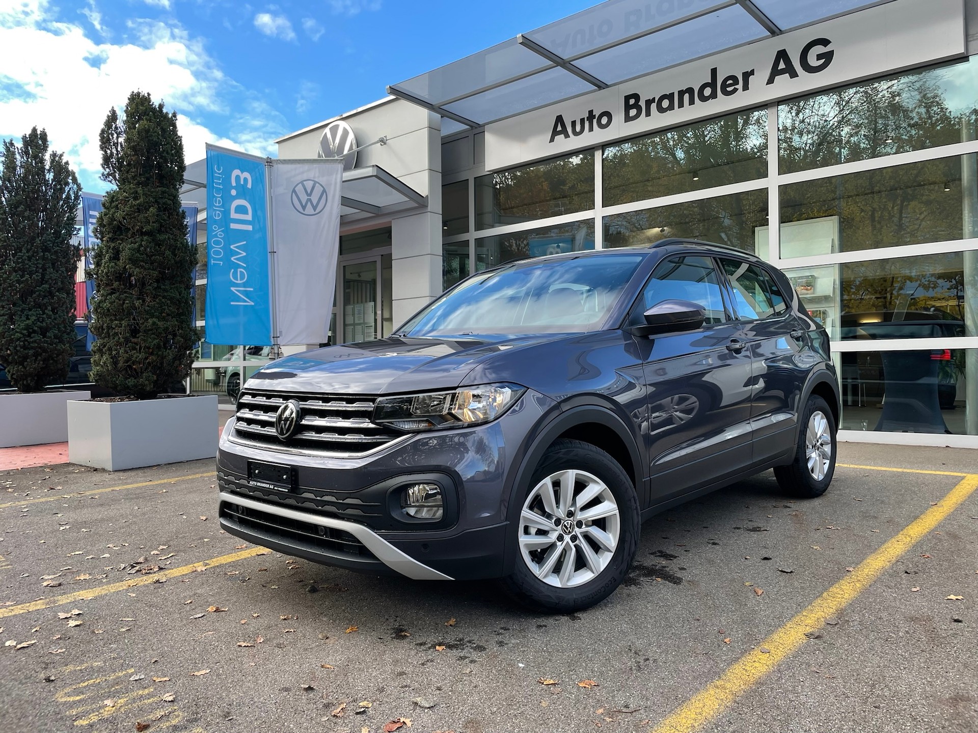 VW T-Cross 1.0 TSI Life Limited DSG-image-0