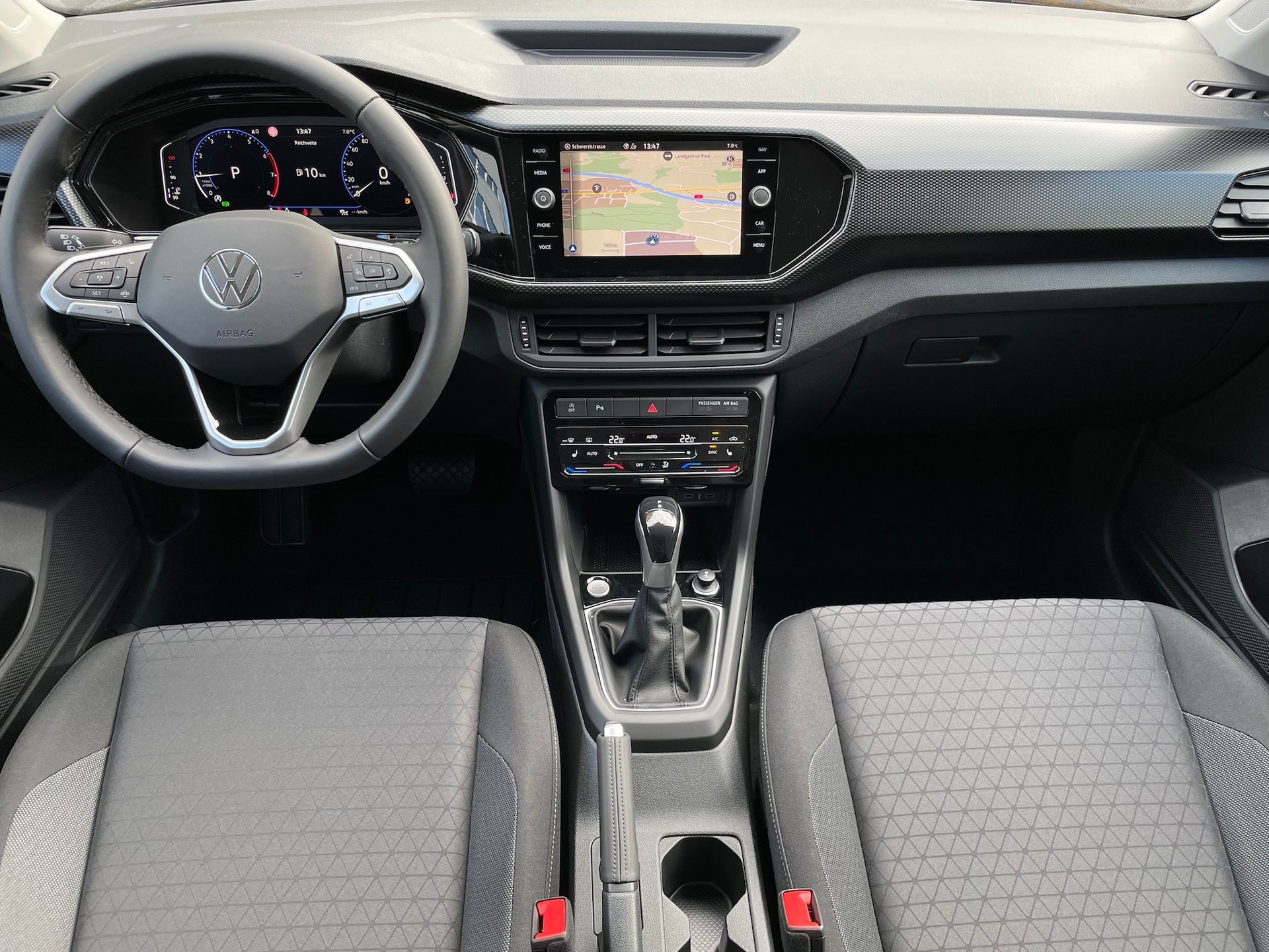 VW T-Cross 1.0 TSI Life Limited DSG-image-8