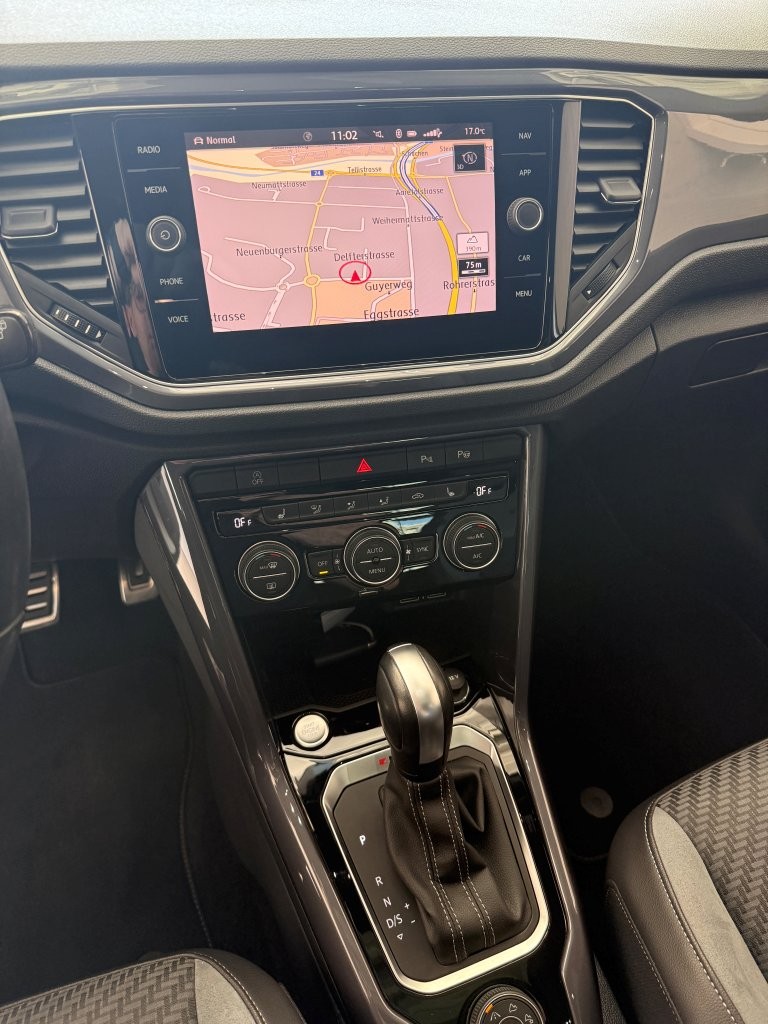 VW T-Roc 2.0 TSI Sport DSG 4Motion-image-10