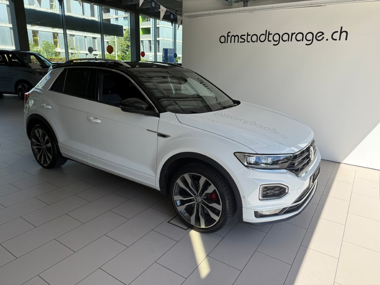 VW T-Roc 2.0 TSI Sport DSG 4Motion-image-0