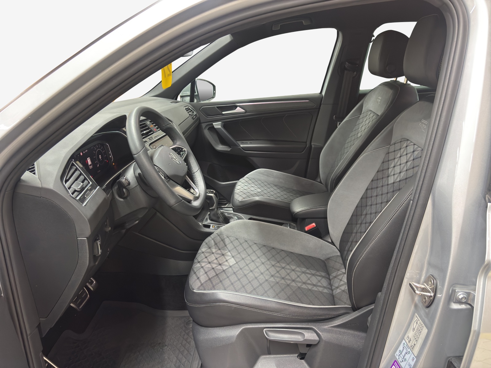 VW Tiguan 1.4TSI PHEV Selection DSG-image-7