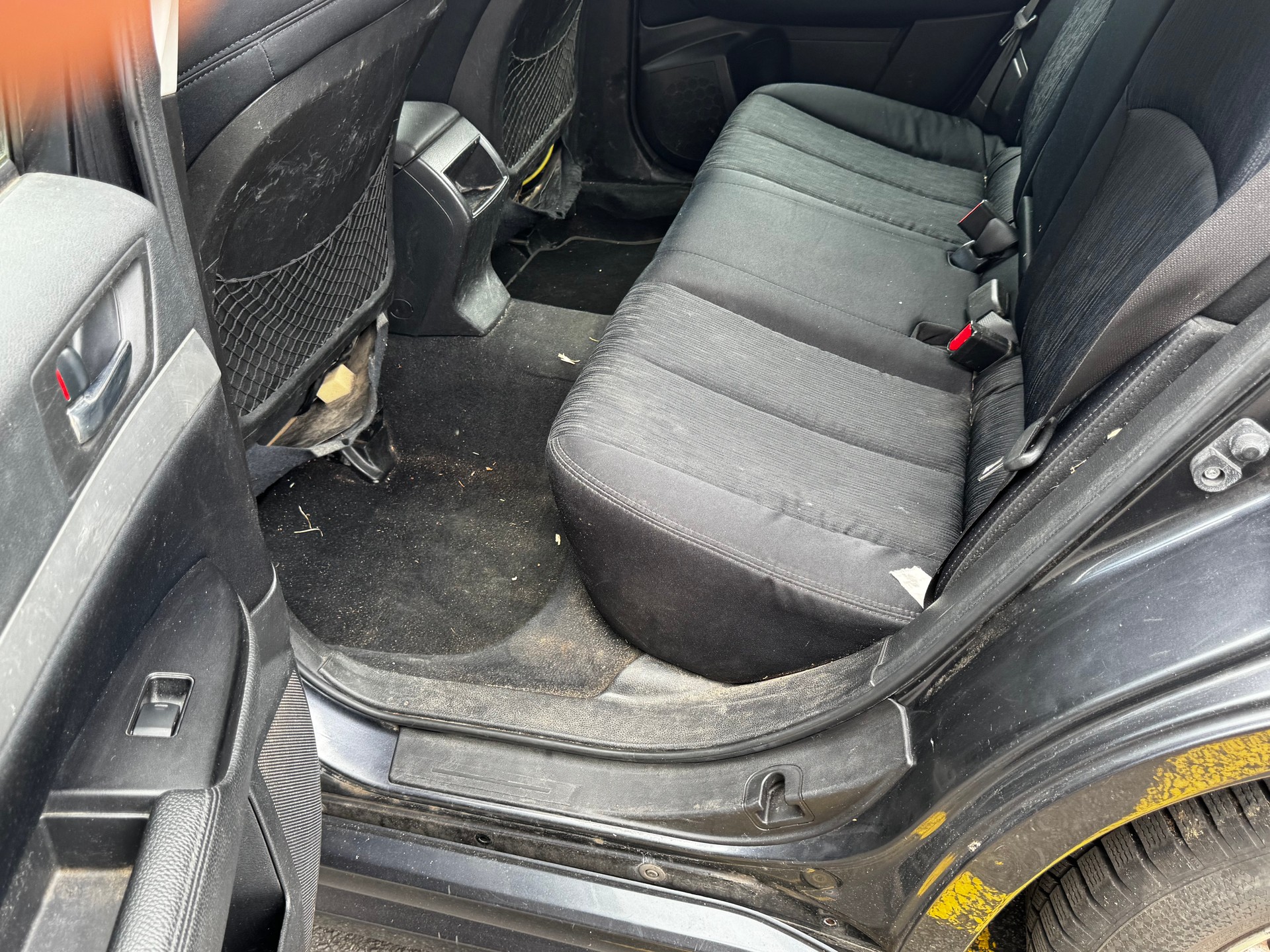 SUBARU Legacy 2.0i Swiss AWD Lineartronic-image-7