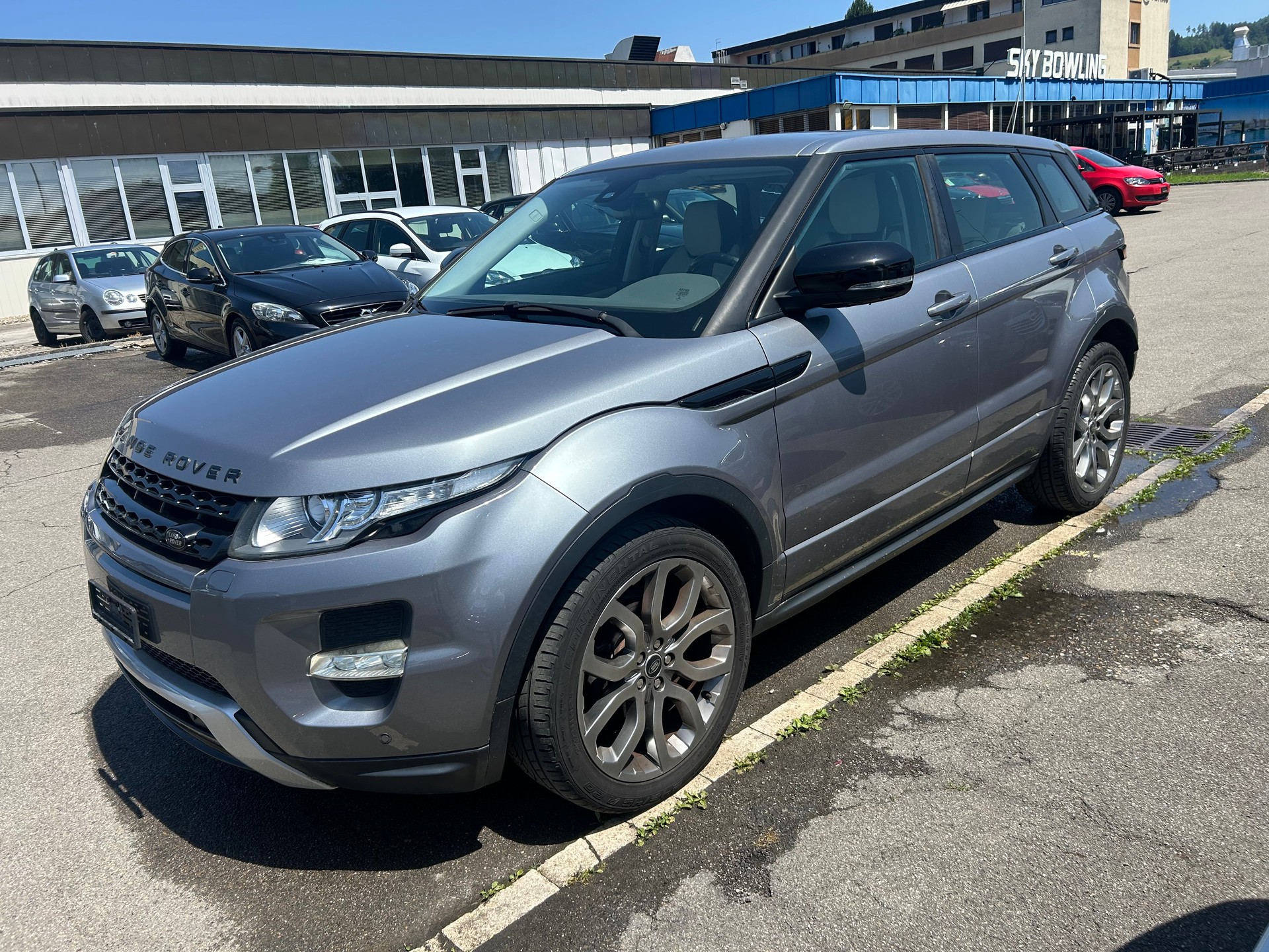 LAND ROVER Range Rover Evoque 2.2 SD4 Pure AT9-image-6