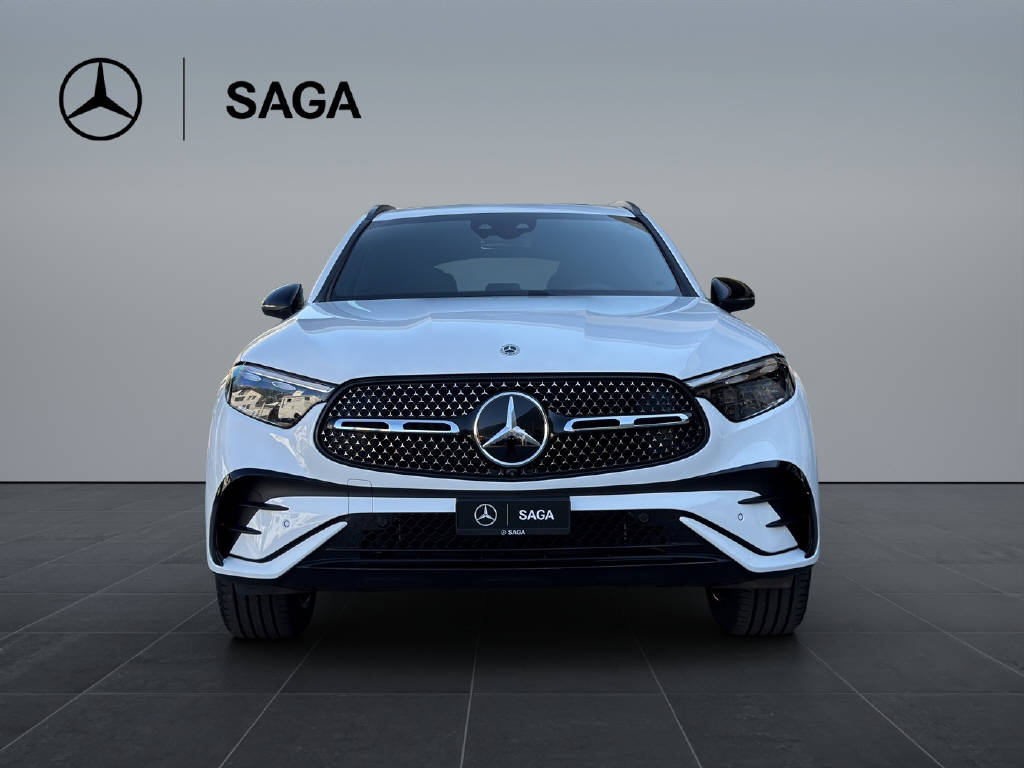 MERCEDES-BENZ GLC 300 e AMG Line 4matic-showroom-element-1