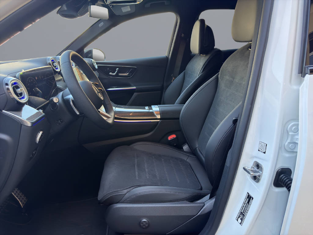 MERCEDES-BENZ GLC 300 e AMG Line 4matic-image-6