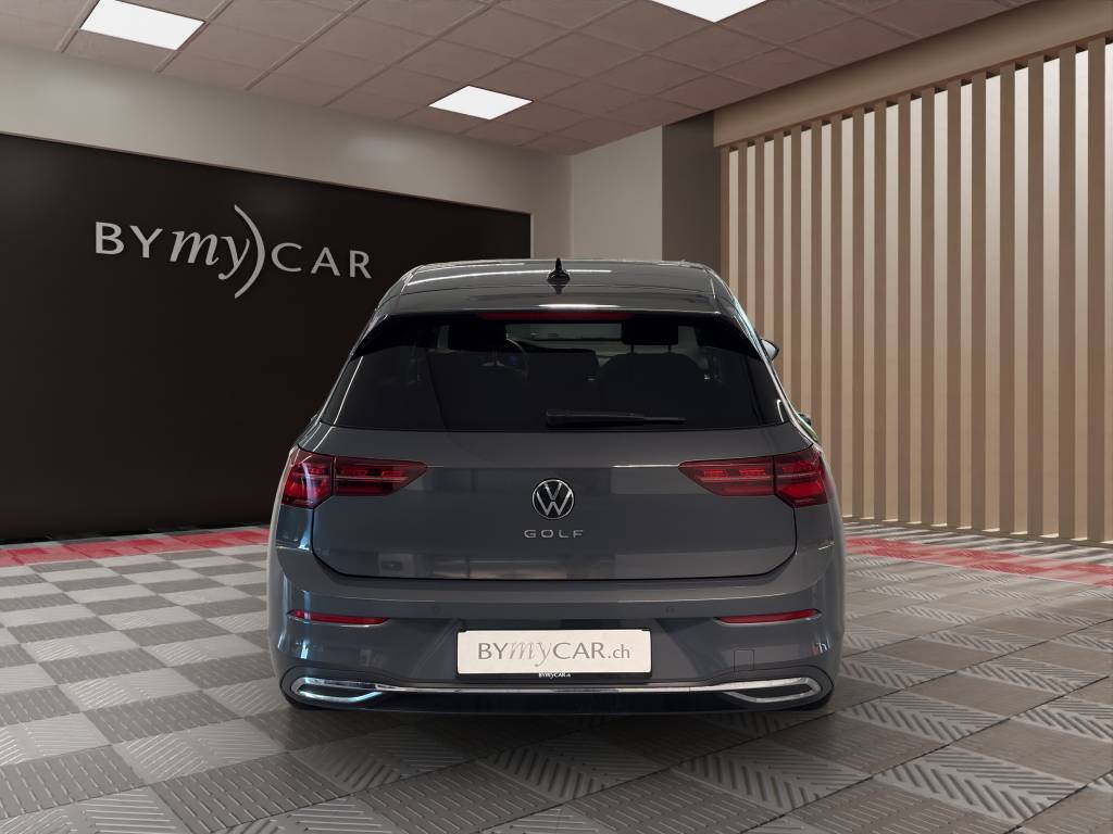 VW Golf 2.0 TDI Style DSG-image-14