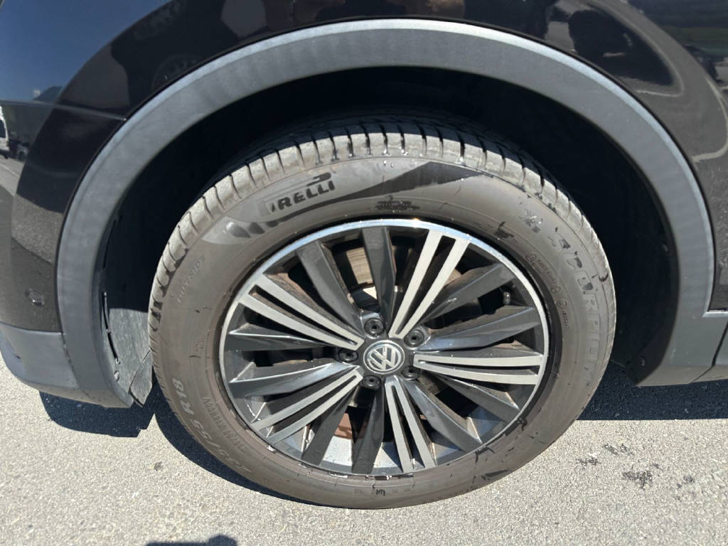 VW Tiguan Allspace 2.0 TSI Highline DSG-image-15