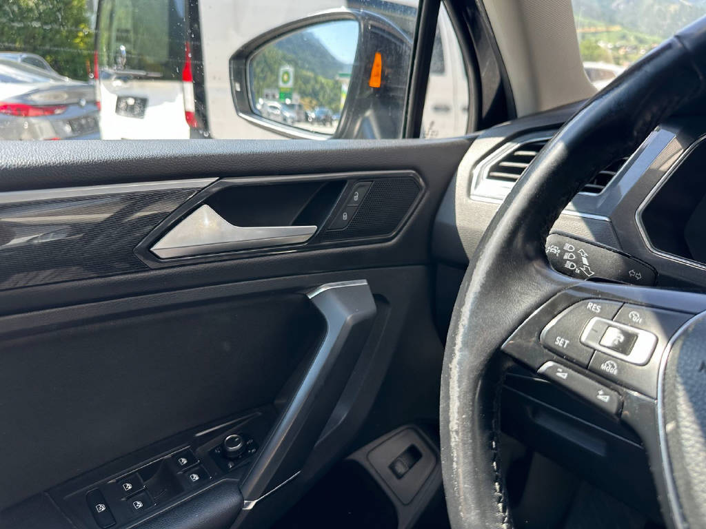 VW Tiguan Allspace 2.0 TSI Highline DSG-image-9