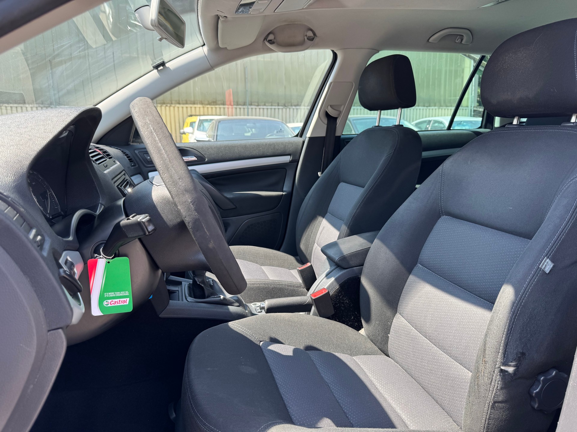 SKODA Octavia 1.9 TDI Adventure 4x4-image-9