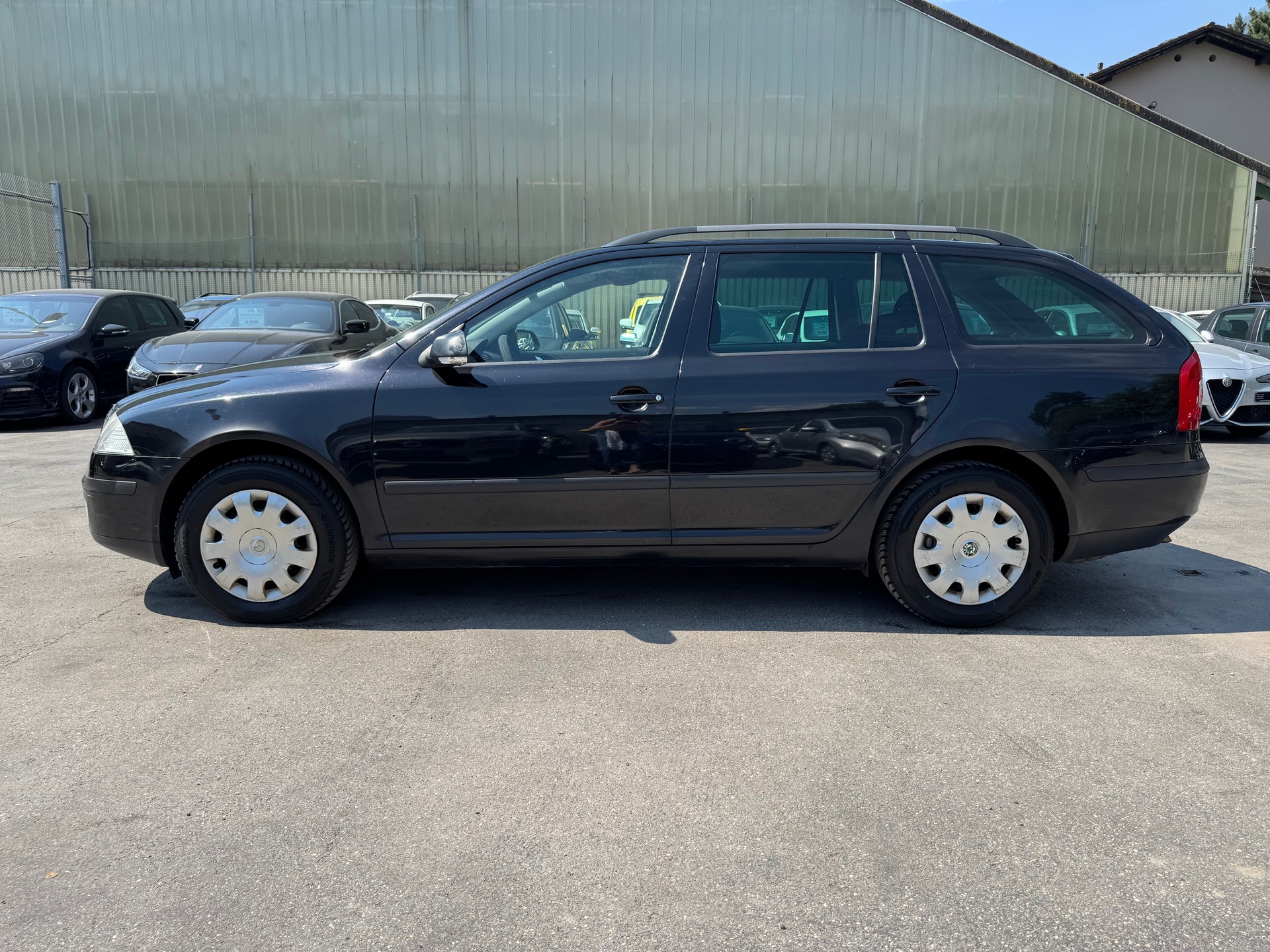 SKODA Octavia 1.9 TDI Adventure 4x4-image-7