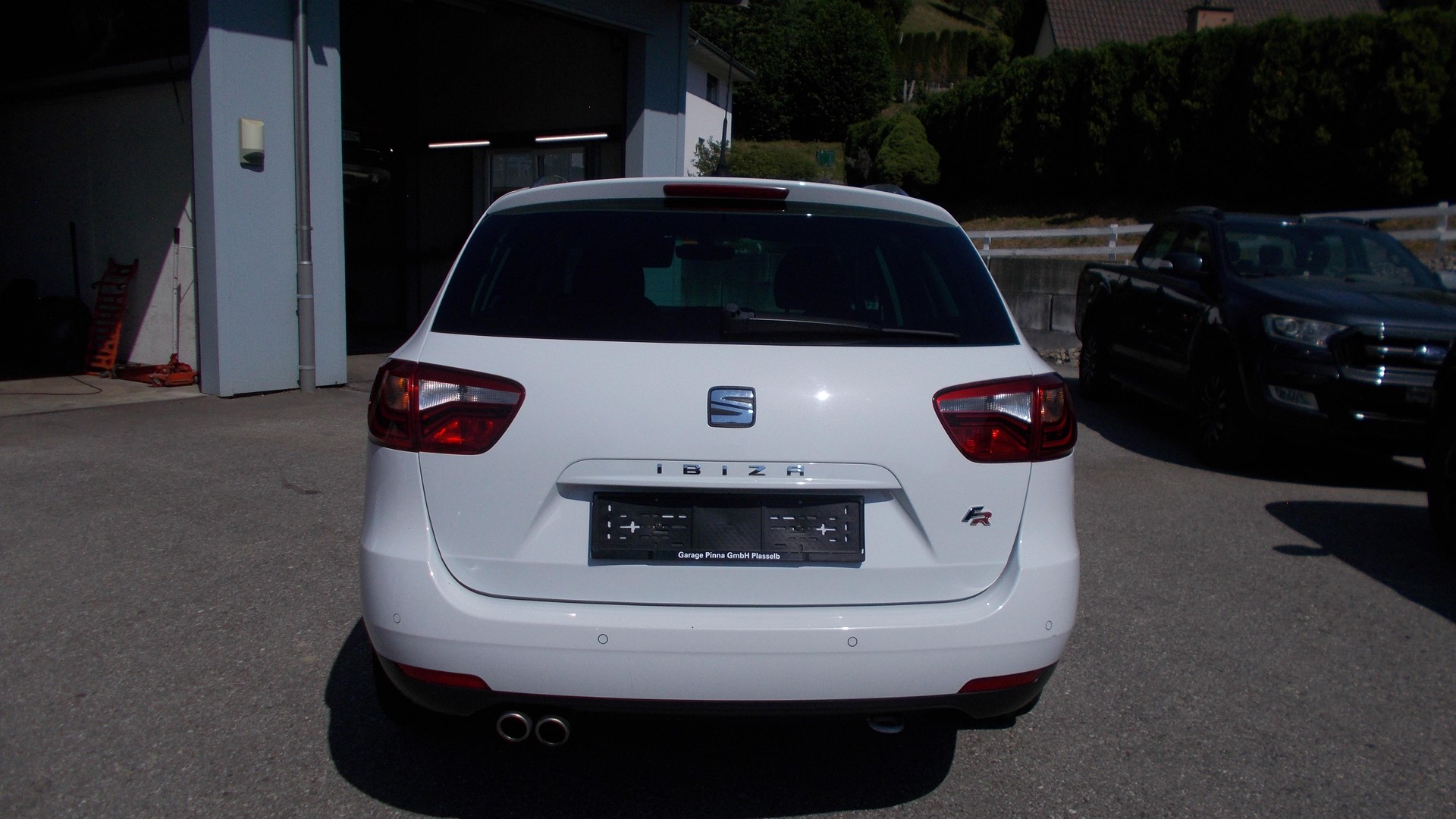 SEAT Ibiza ST 1.4 EcoTSI FR-image-3