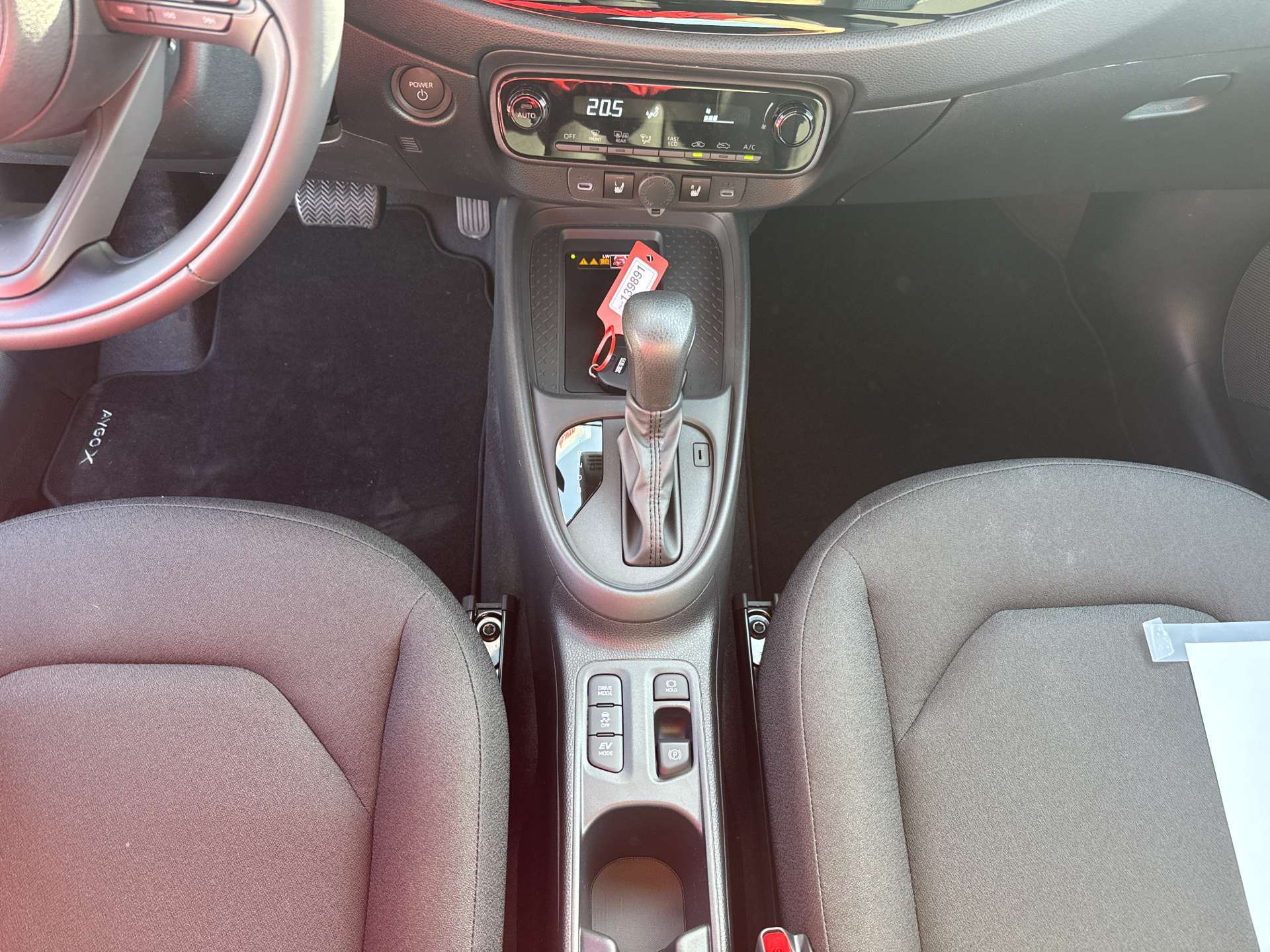 TOYOTA Aygo X 1.5 Comfort NEUES MODELL e-CVT Automat-image-11