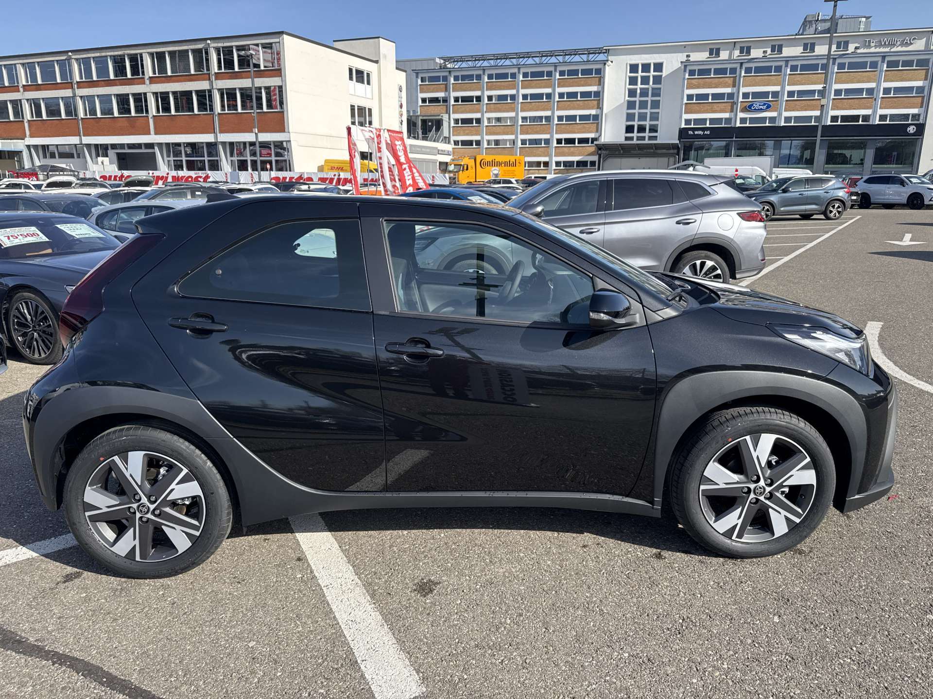 TOYOTA Aygo X 1.5 Comfort NEUES MODELL e-CVT Automat-image-10