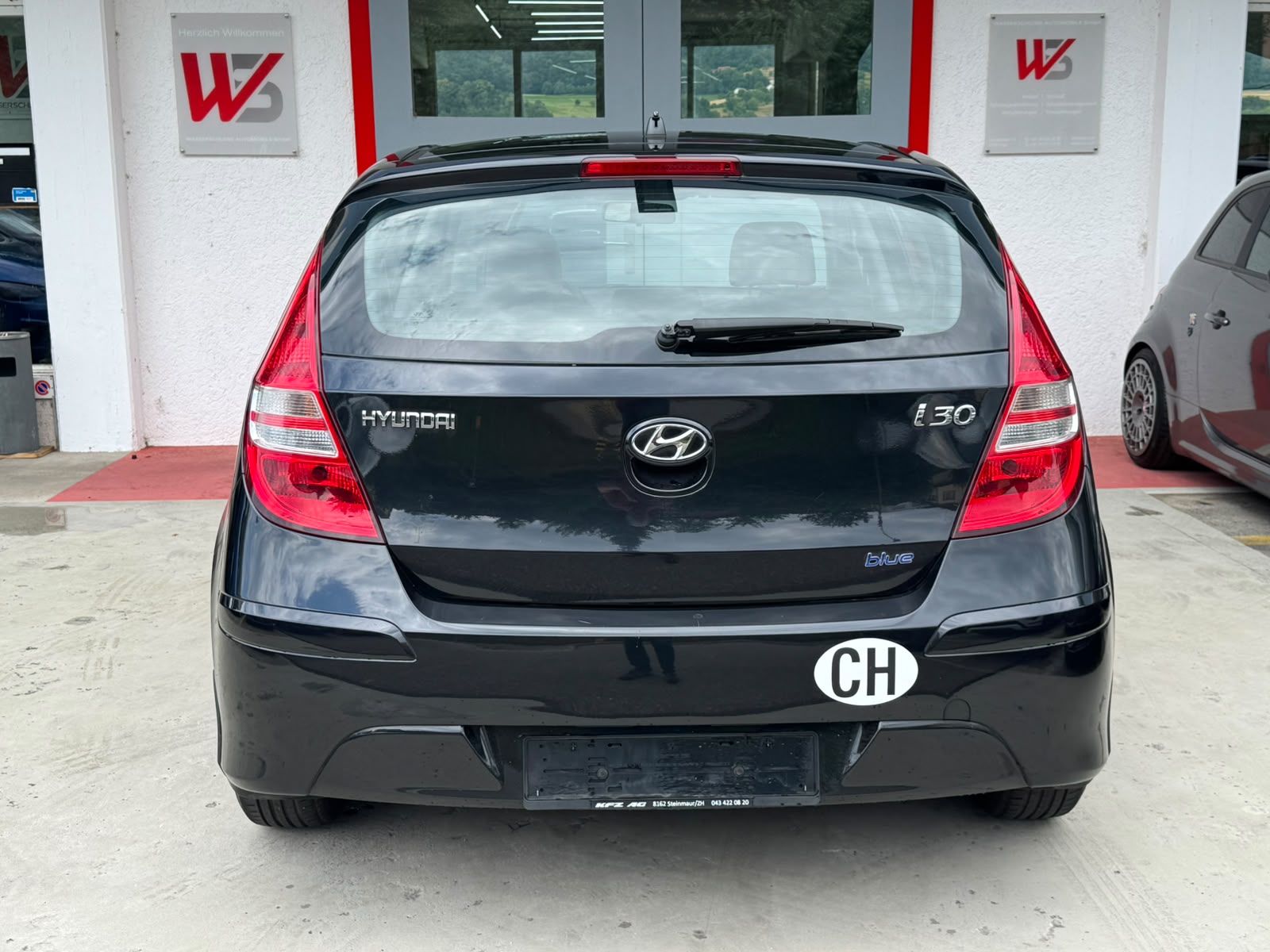 HYUNDAI i30 1.6 Style-image-4