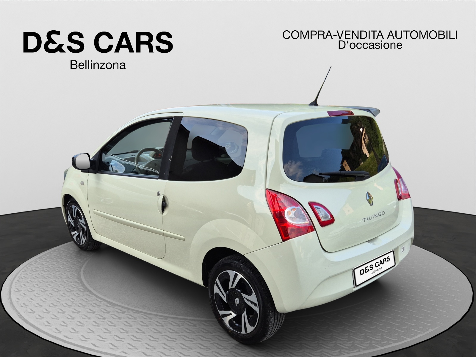 RENAULT TWINGO-image-2