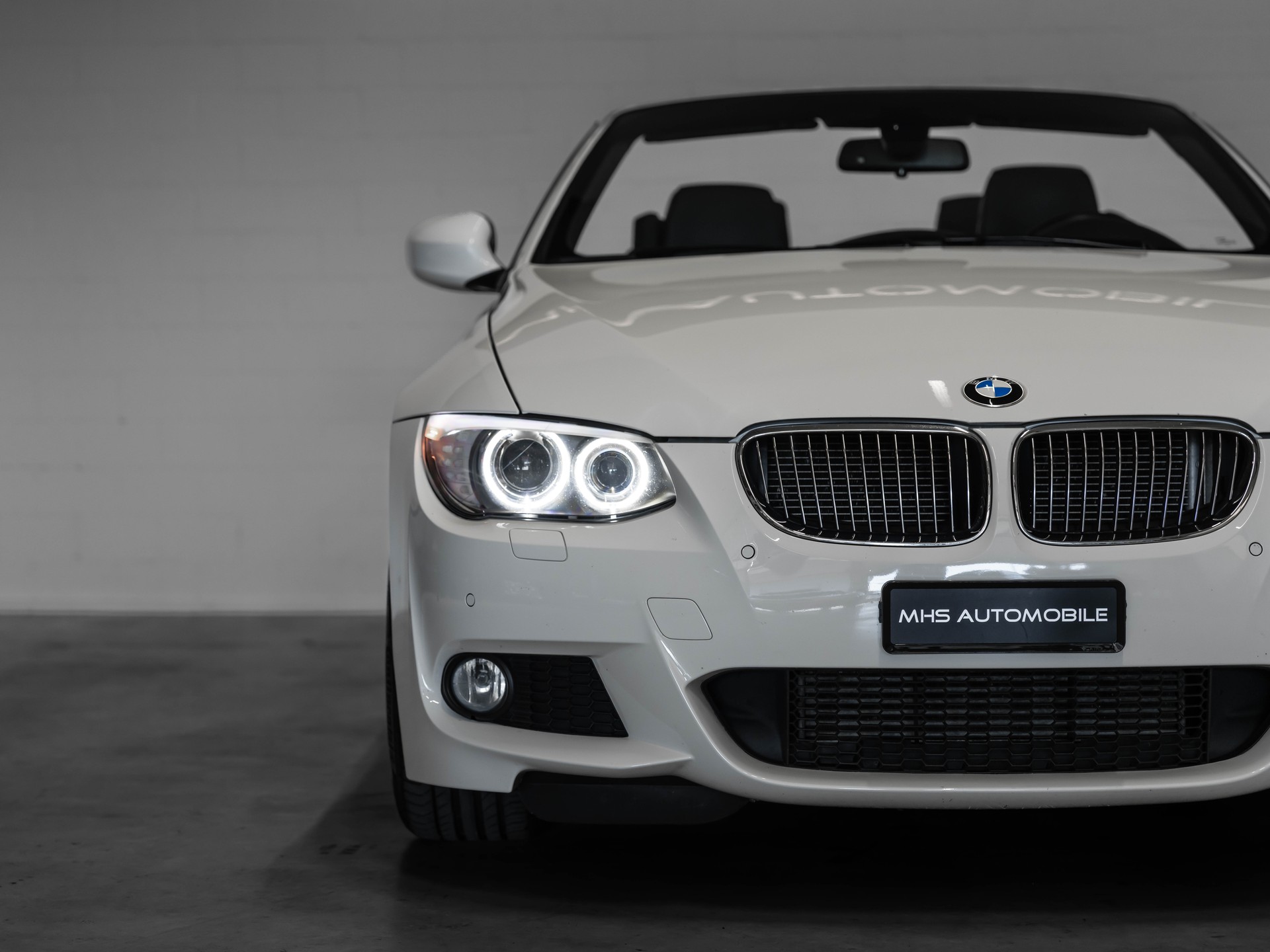 BMW 320d Cabriolet Steptronic-image-25
