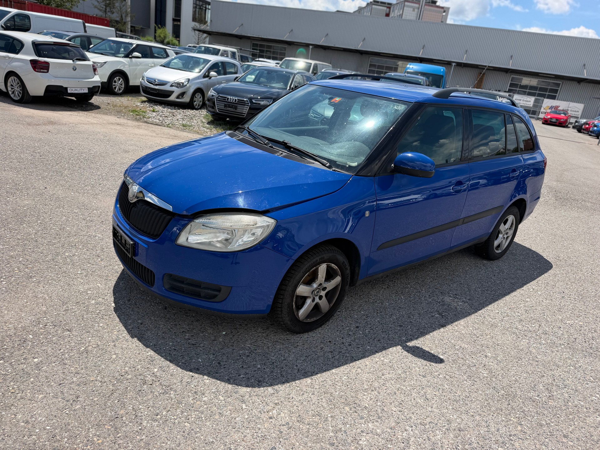 SKODA Fabia 1.2 Entry-image-0