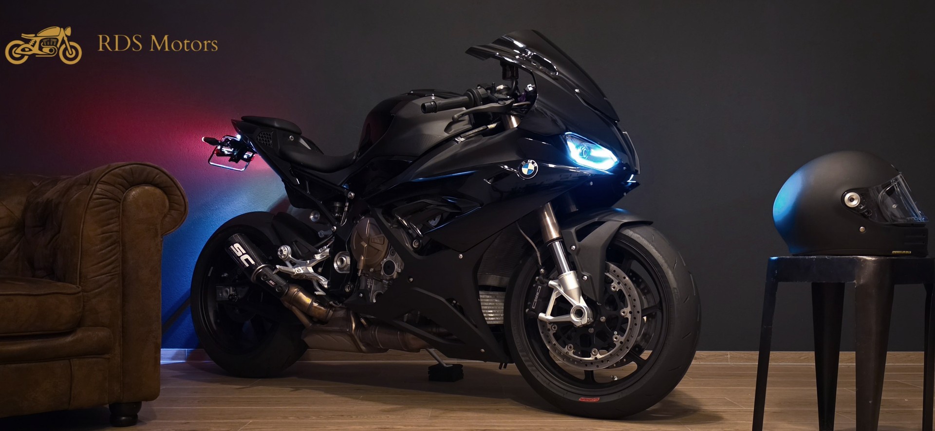 BMW S1000RR Black Edition SC Project-showroom-element-1